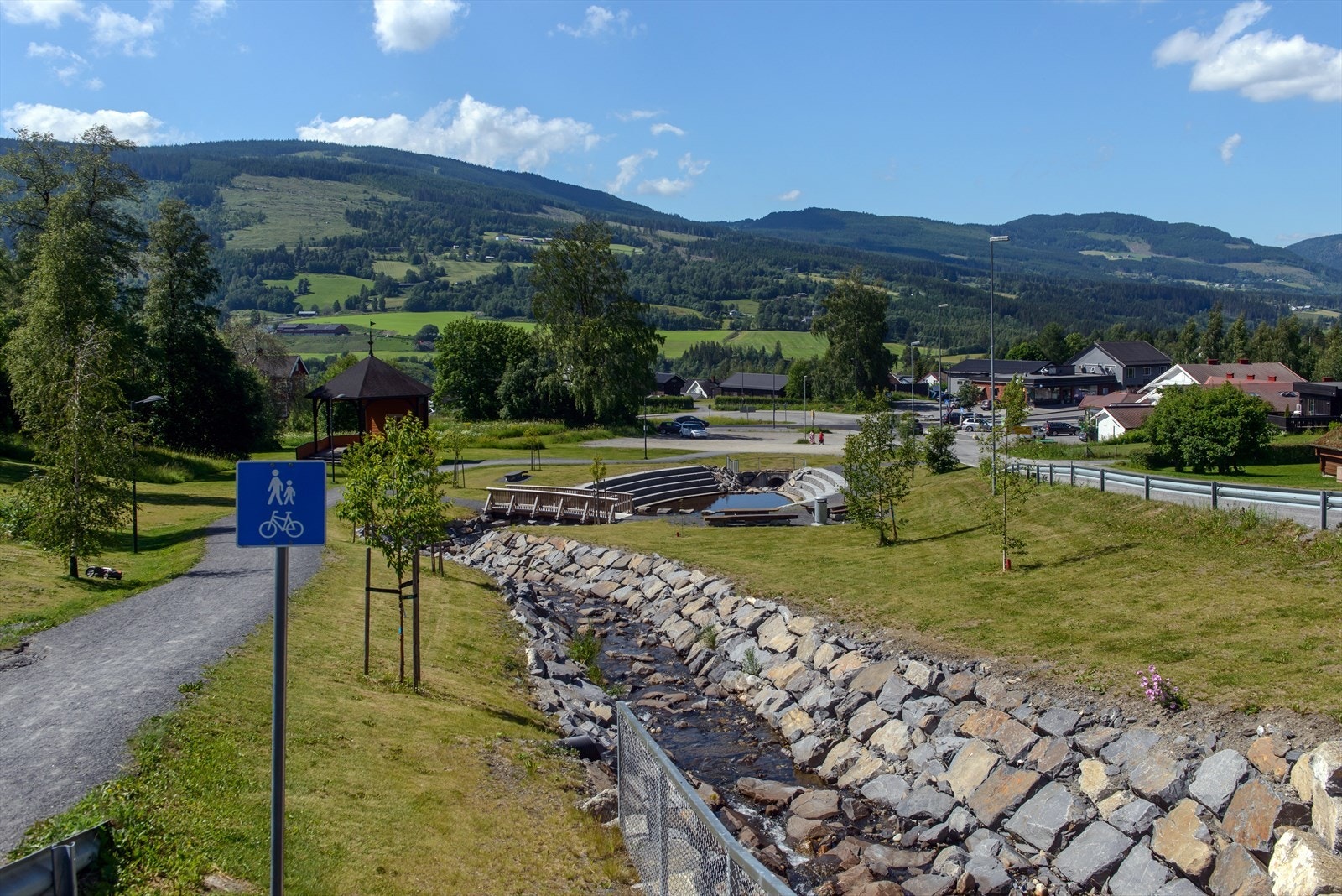 Områdebilde sentralt i Follebu Galleribilde