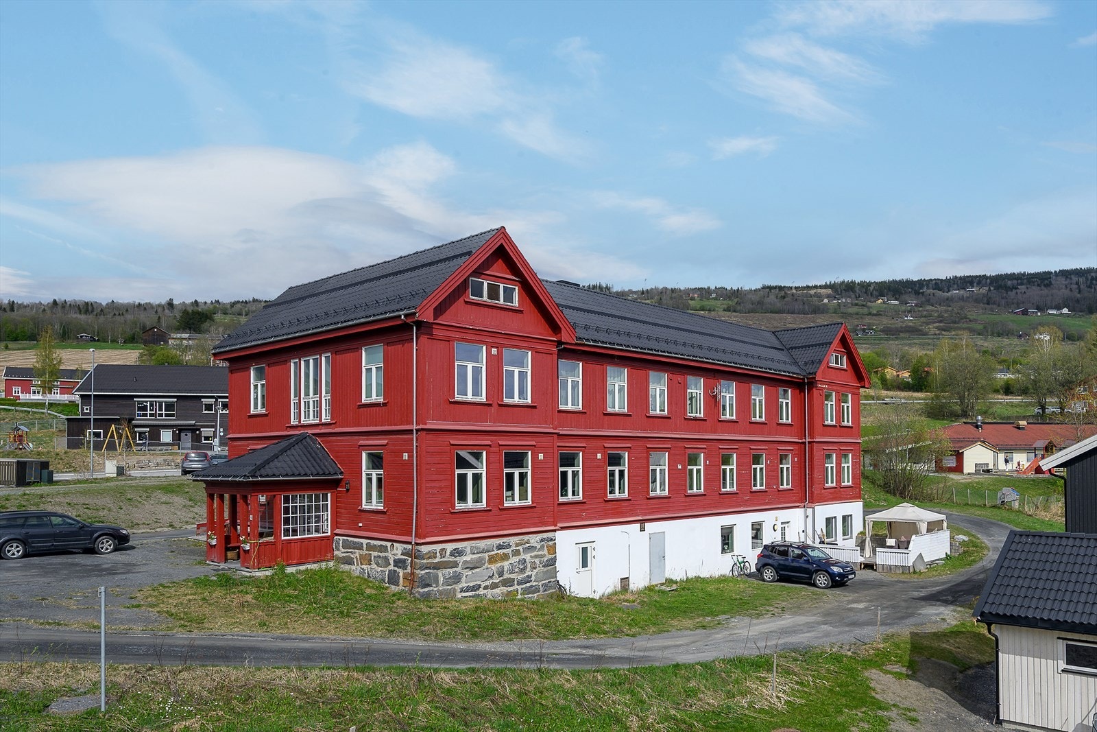 Sameiet har sentral beliggenhet i Follebu sentrum Galleribilde