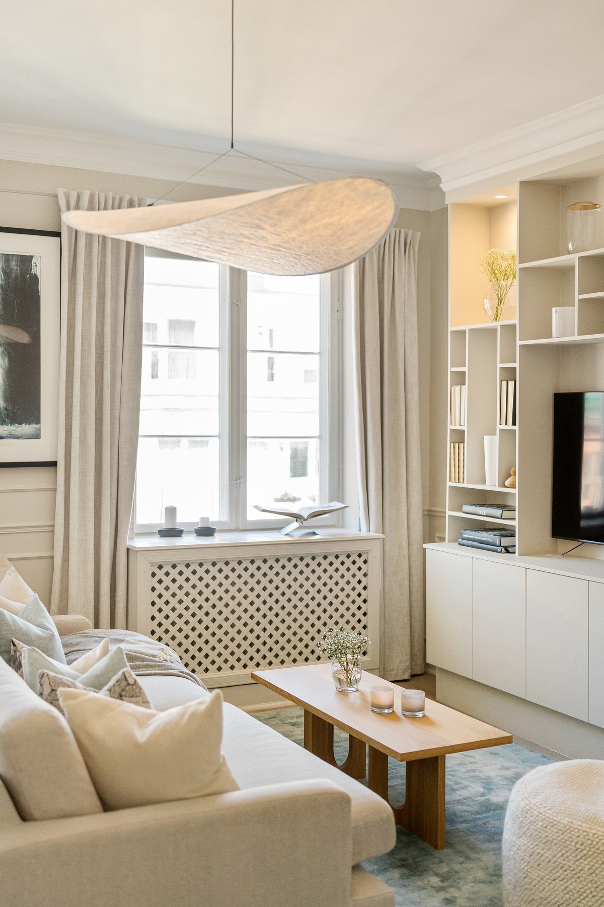 Store vinduer sikrer gode lysforhold. Galleribilde