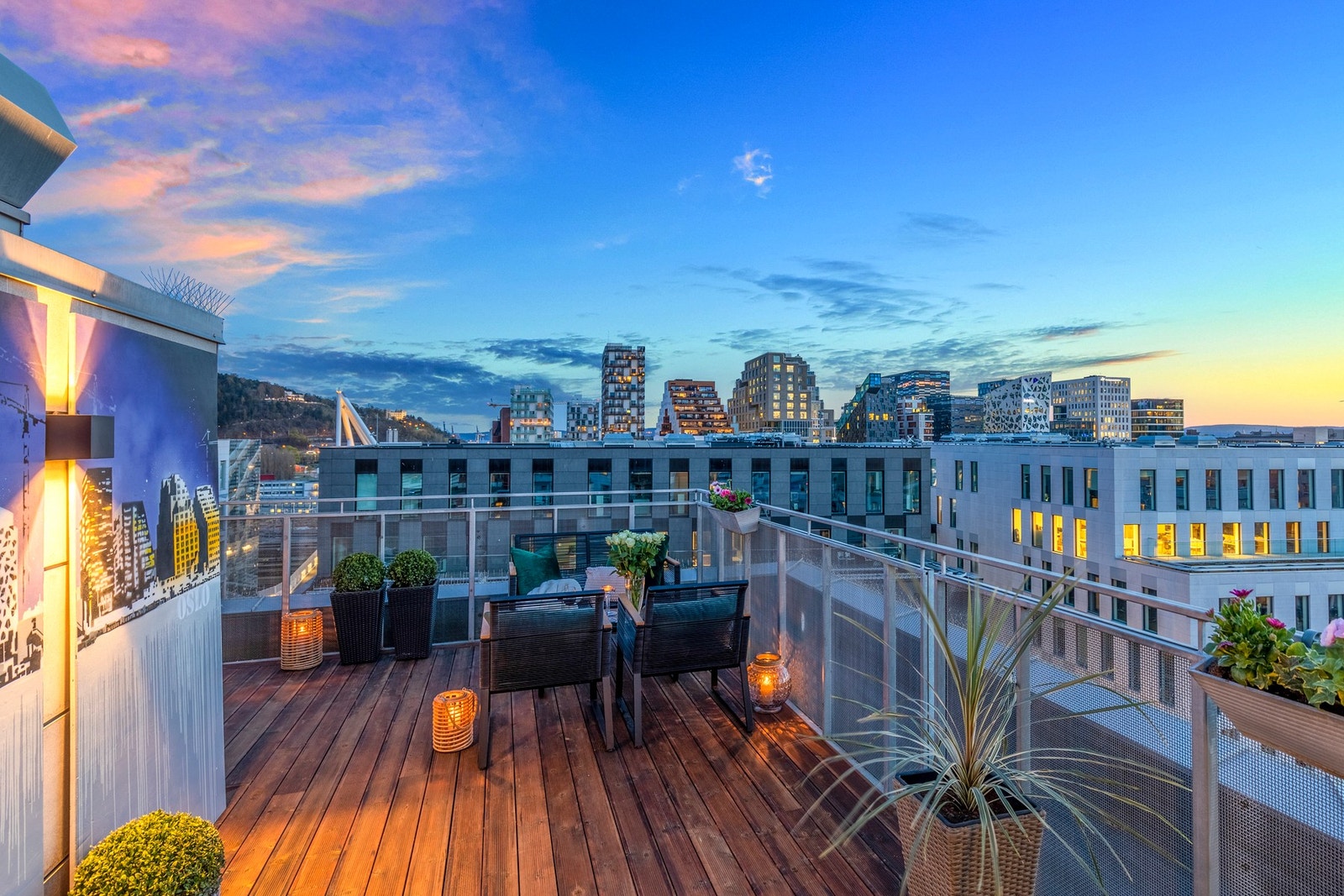 Privat takterrasse på ca. 30 kvm. med sol hele dagen. Galleribilde