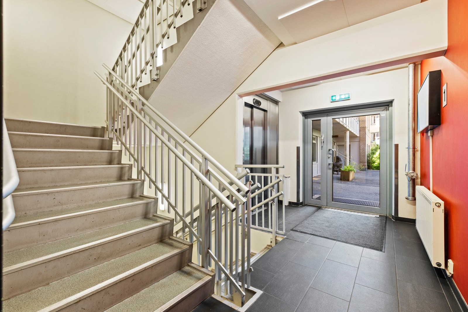 Inngangsparti Galleribilde