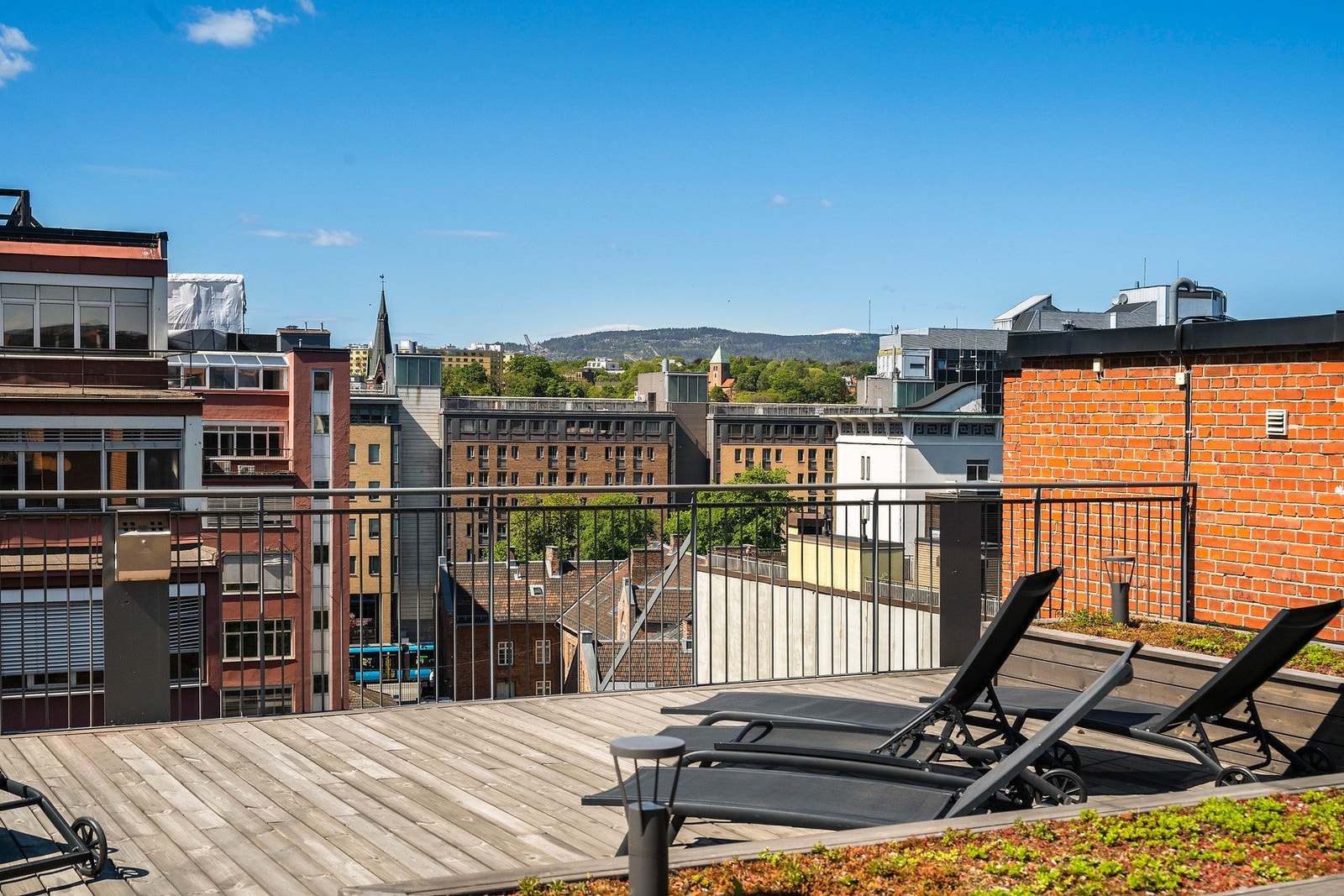 Borettslaget har en herlig takterrasse til glede for beboerne. Galleribilde