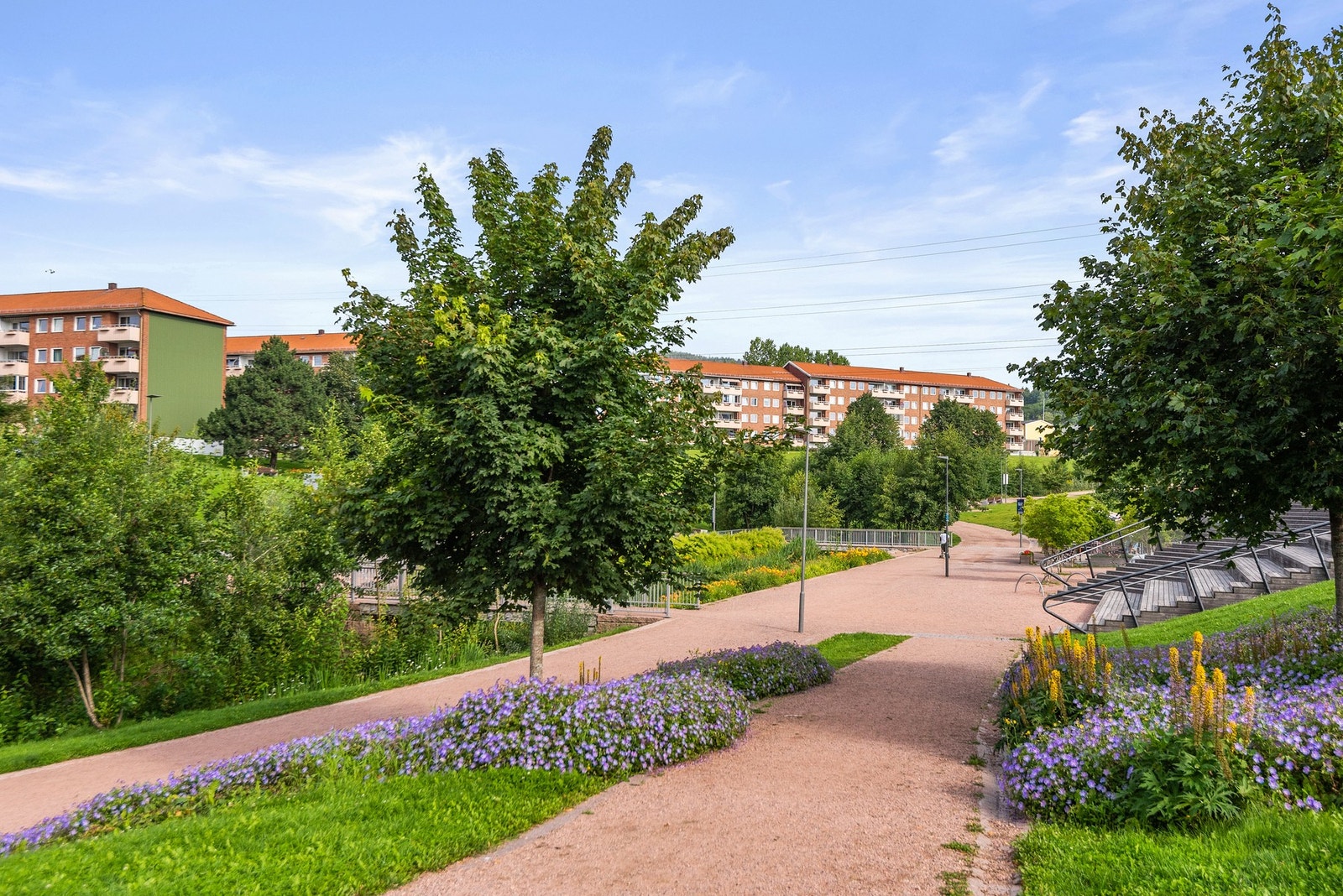 Nærmeste nabo er fantastiske Bjerkedalen Park. Galleribilde