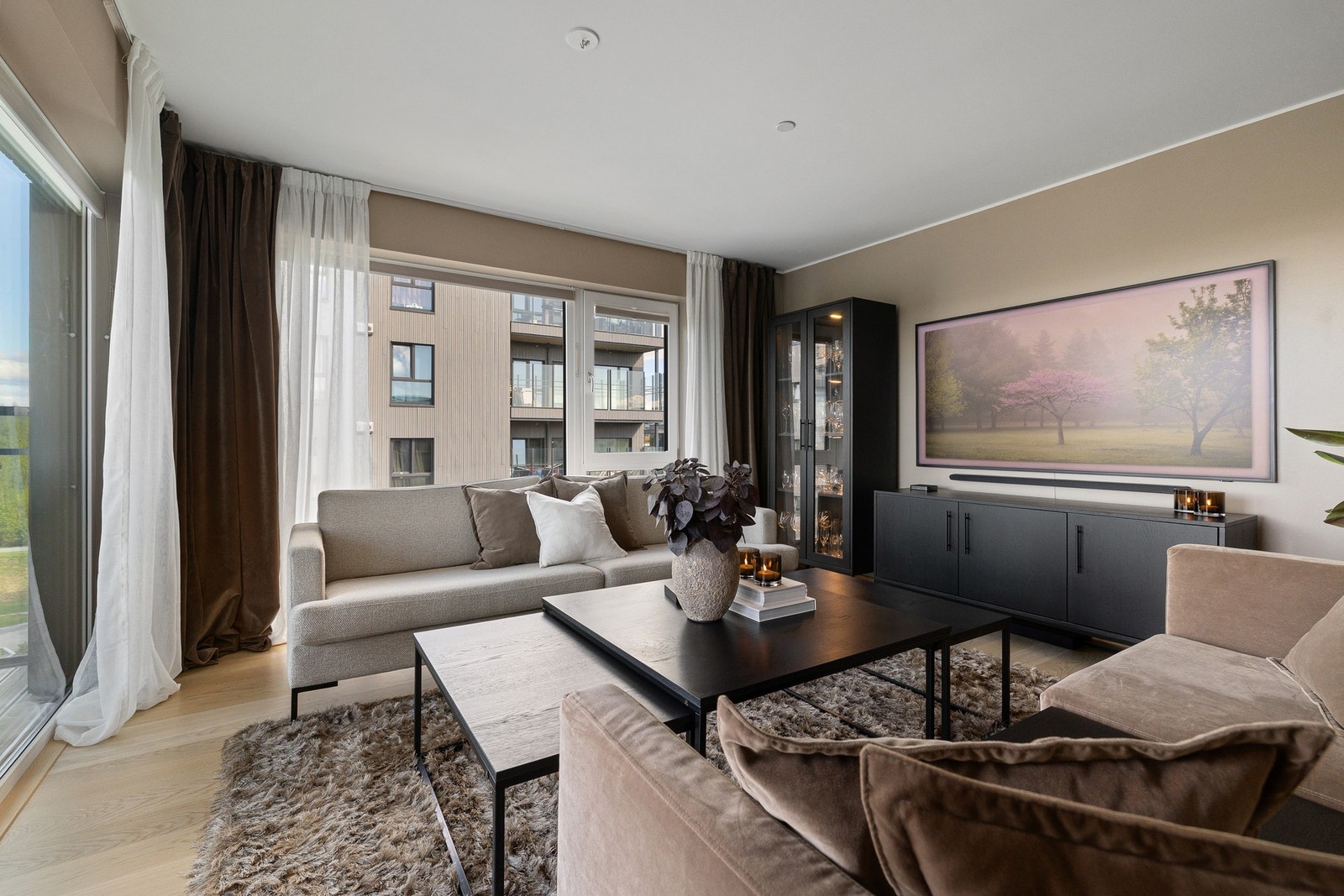 Tidsriktig énstavsparkett. Galleribilde