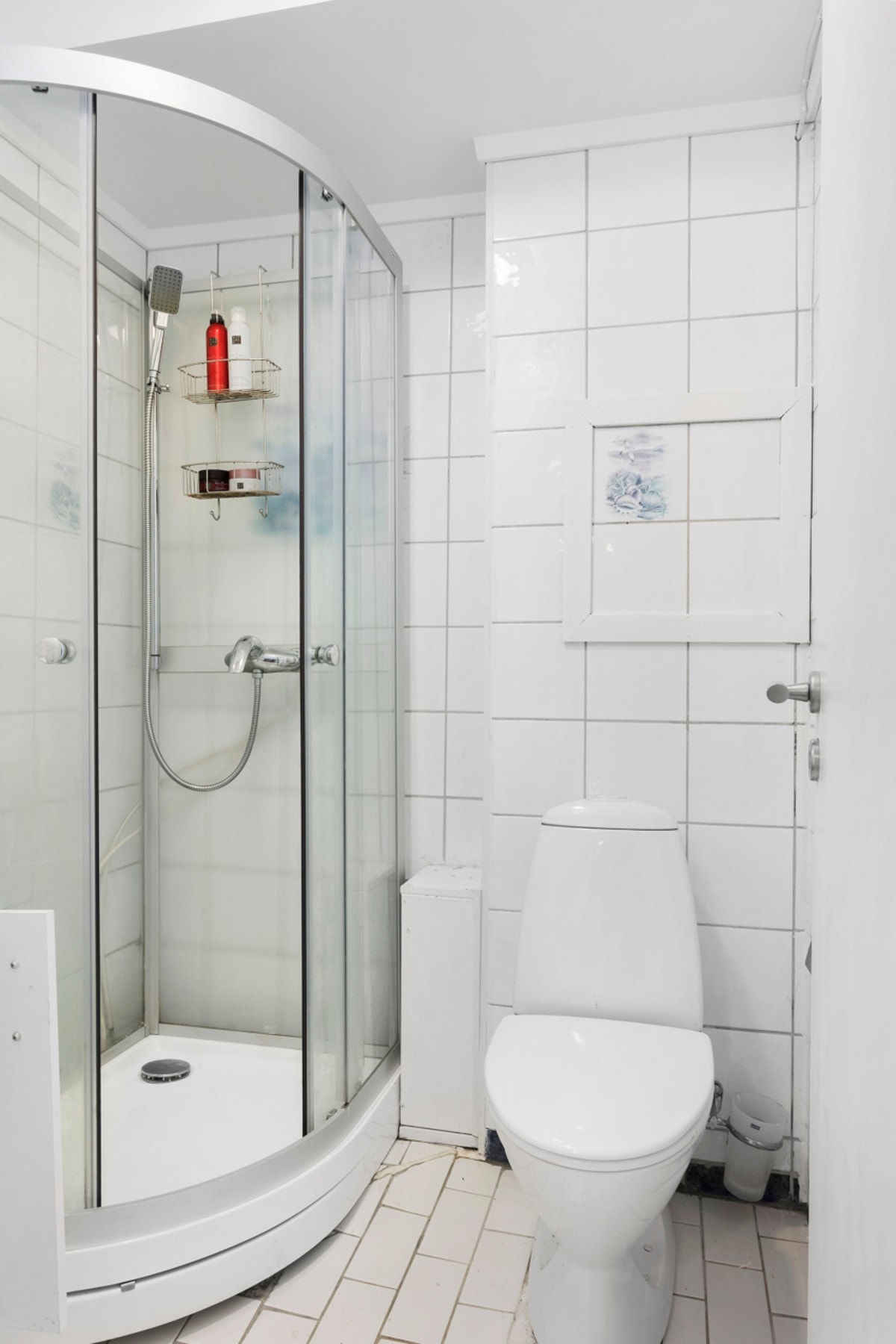 Bad 2 - Flislagt med gulvvarme Galleribilde