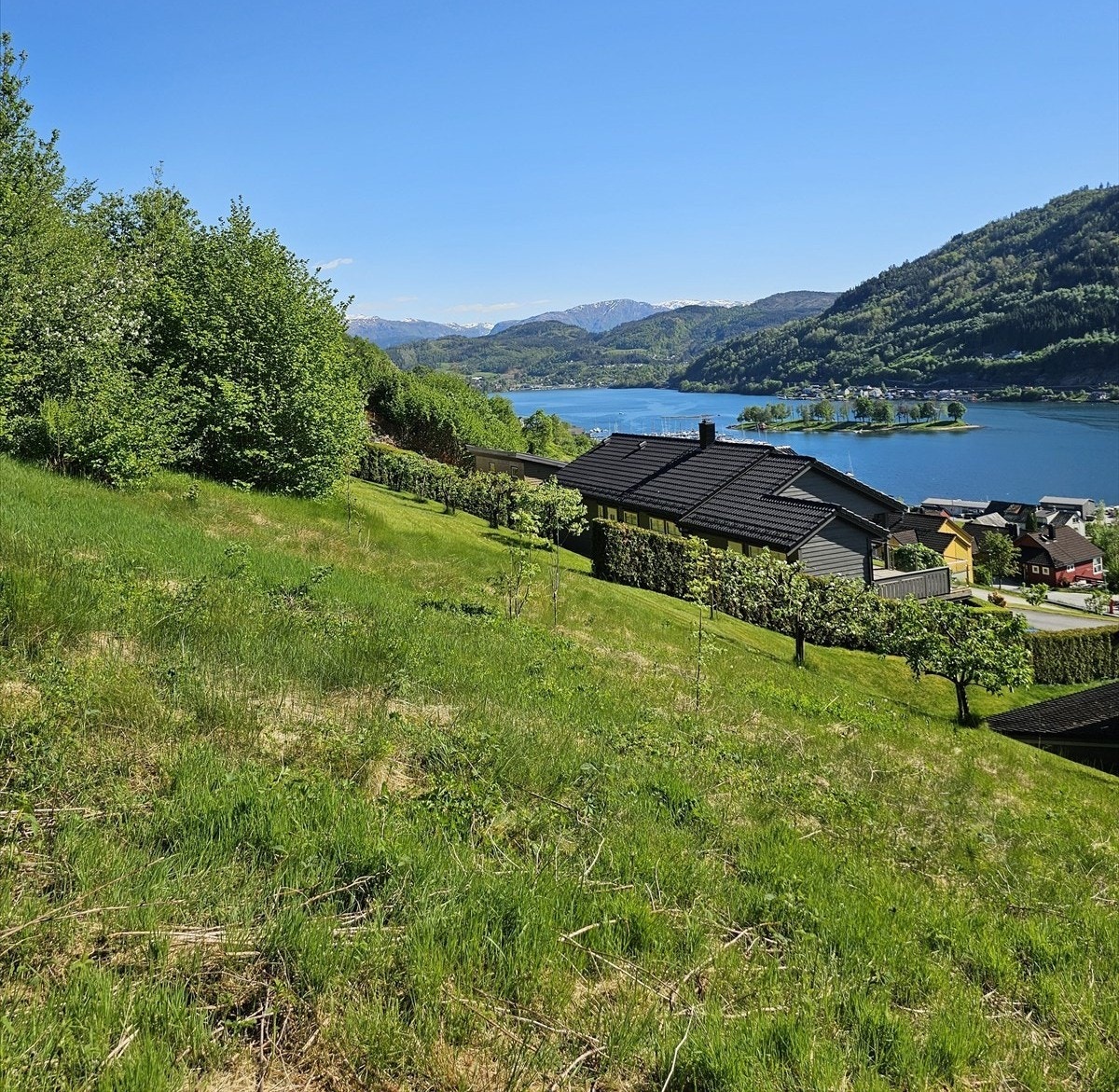 Caroline Norheim Johansen v/ Eiendomsmegler Norge har stor glede av å presentere denne sjeldenheten! Galleribilde