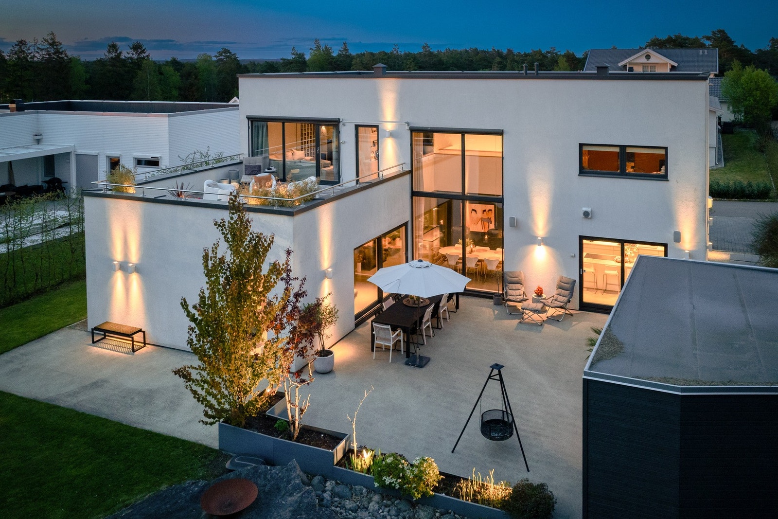 Interiør og uteområder i samspill. Galleribilde