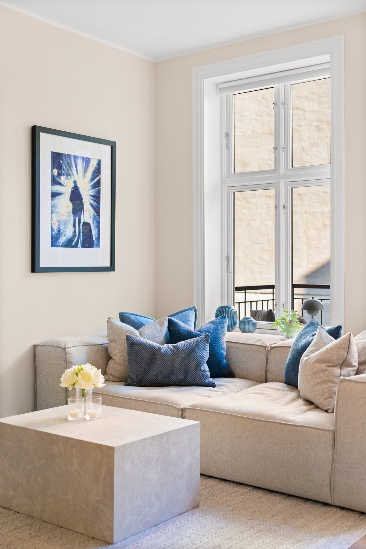 Videre inn i boligen Galleribilde