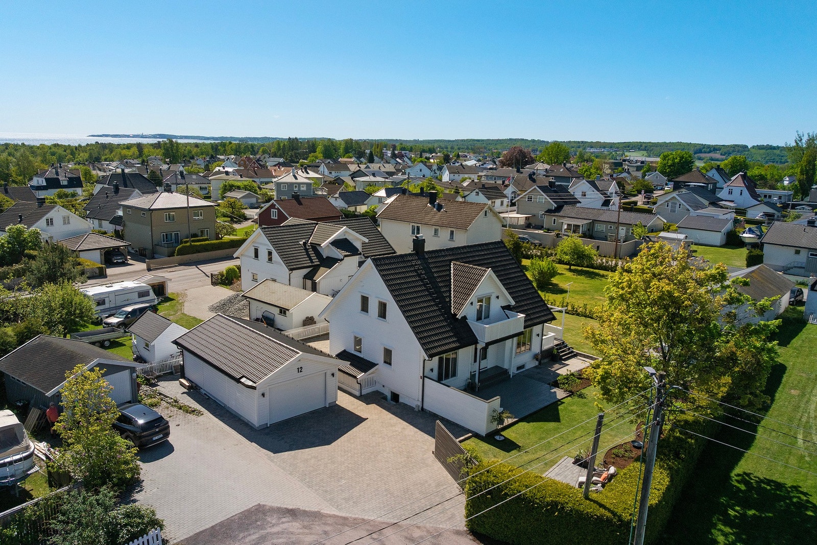 Eie Tønsberg v/Tuva Omberg Melsom presenterer Idrettsveien 12! Galleribilde