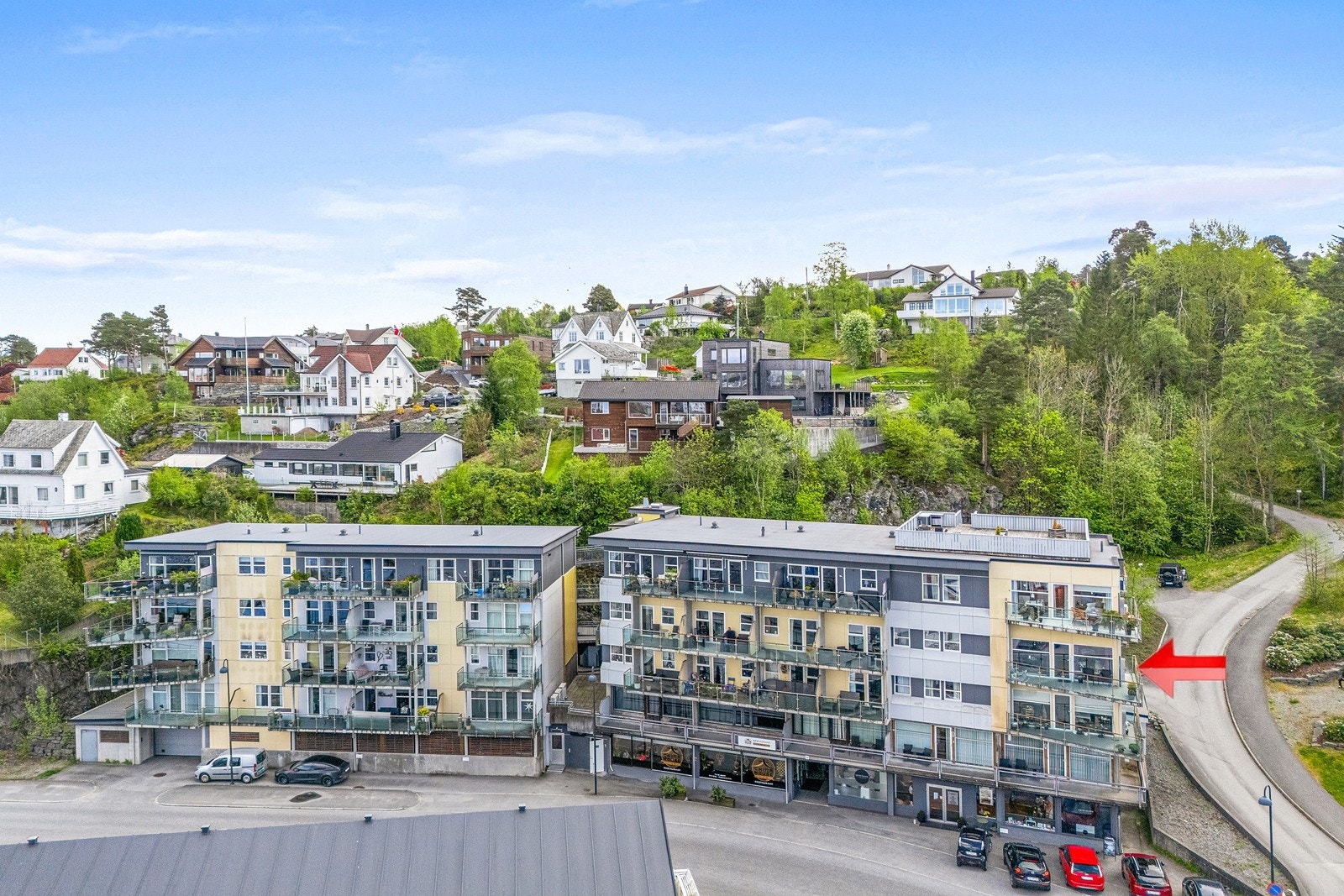 Velkommen til Hamnegata 29N - Presentert av Eiendomsmegler Norge v/Ove Sagenes. Galleribilde
