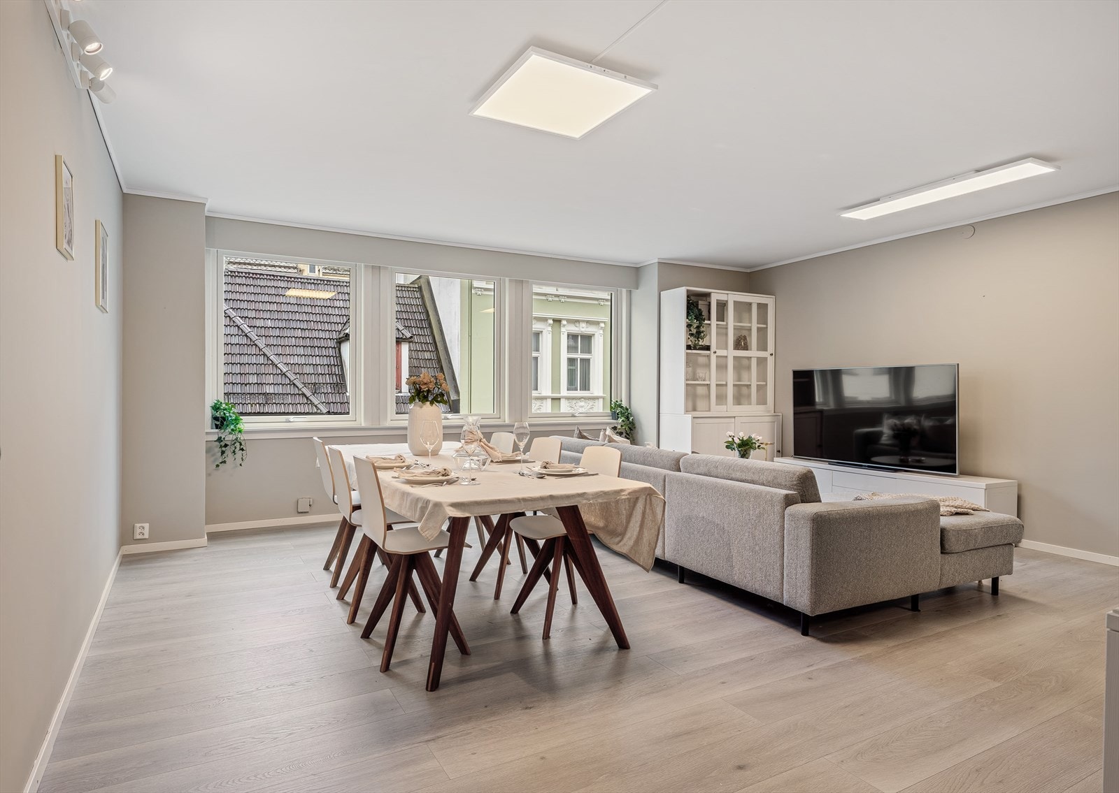 - En 4-roms sentrumsperle med gangavstand til flere studieinstitusjoner, kollektivtilbud, butikker og flotte turområder! - Galleribilde