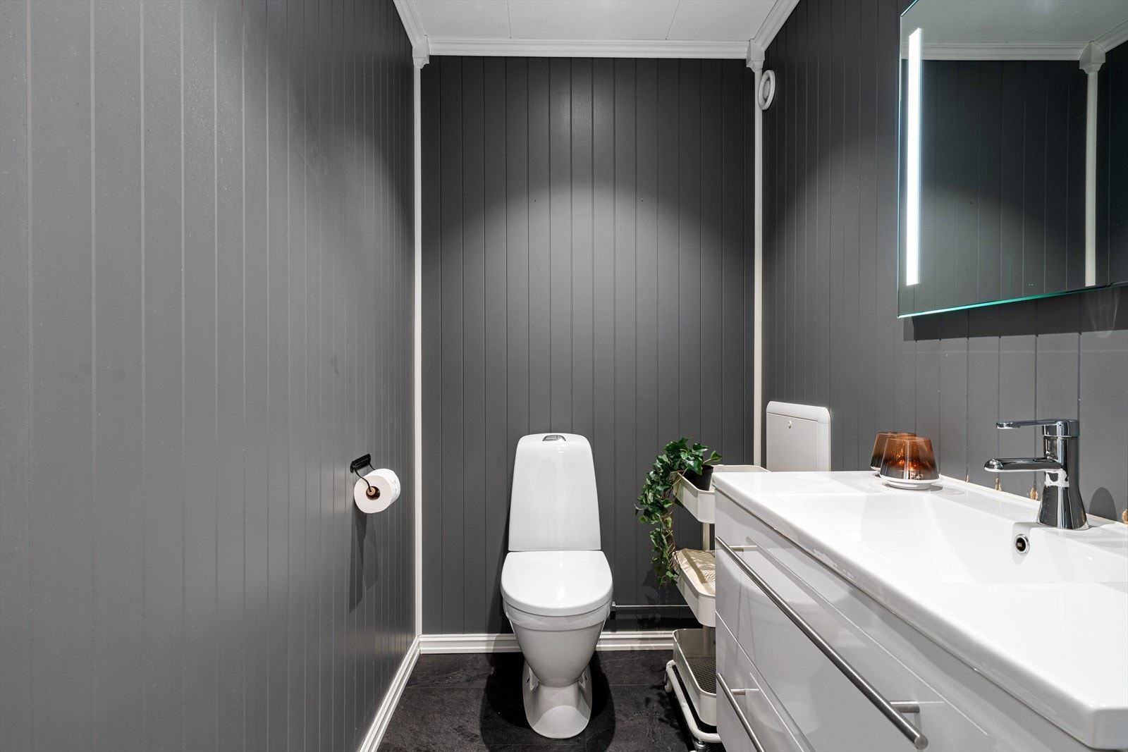 - Separat toalettrom - svært praktisk når man er flere - Galleribilde