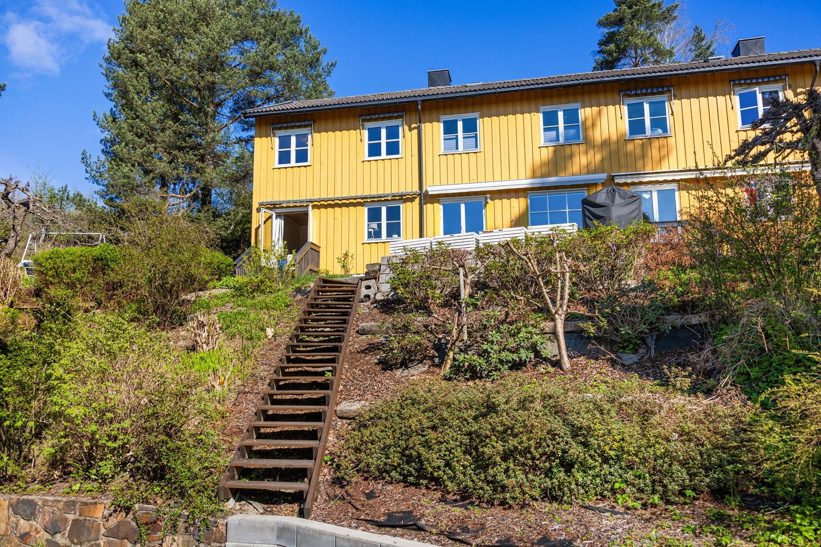 Høyt, fritt og usjenert beliggende. Galleribilde