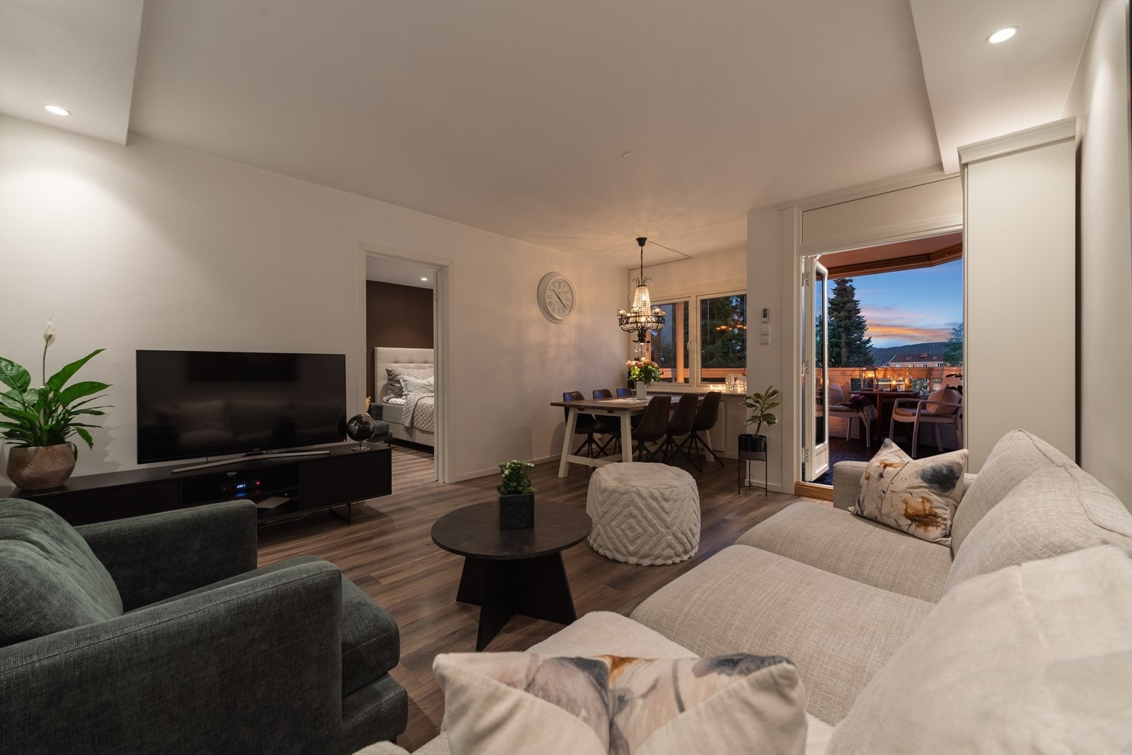 Kveldsstemning. Galleribilde