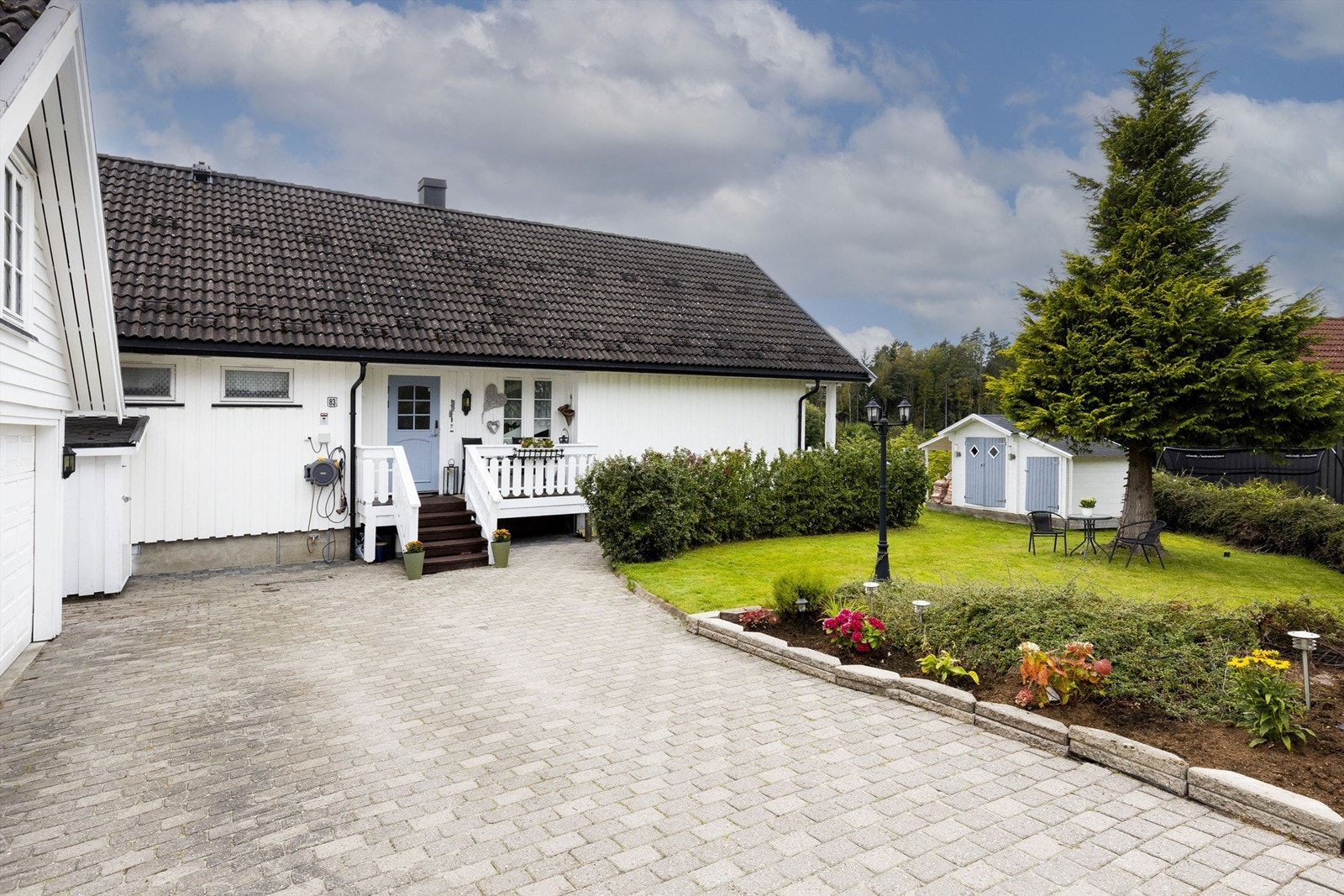 Hyggelig inngangsparti. Galleribilde