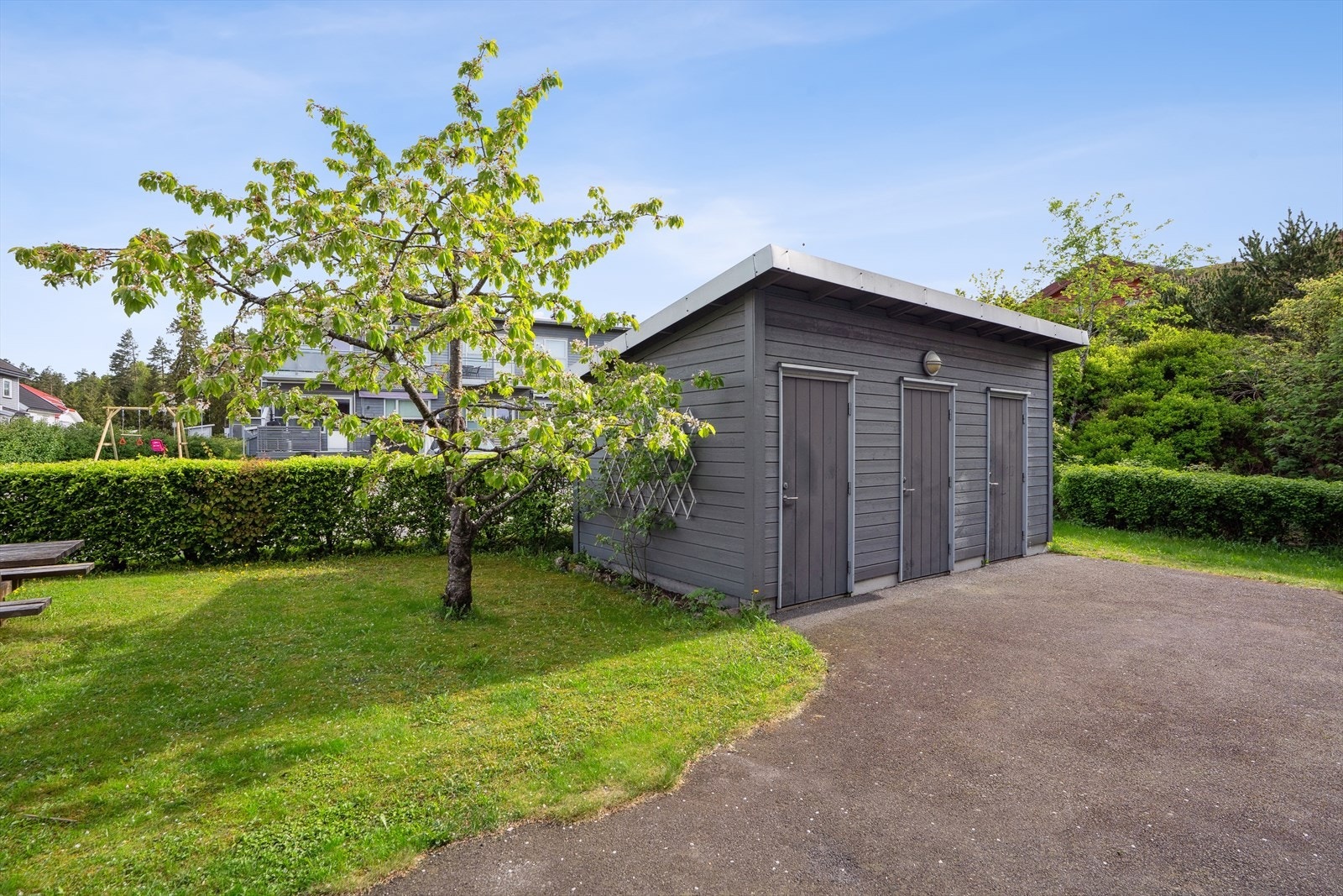 Det medfølger utvendig bod med gode lagringsmuligheter. Galleribilde