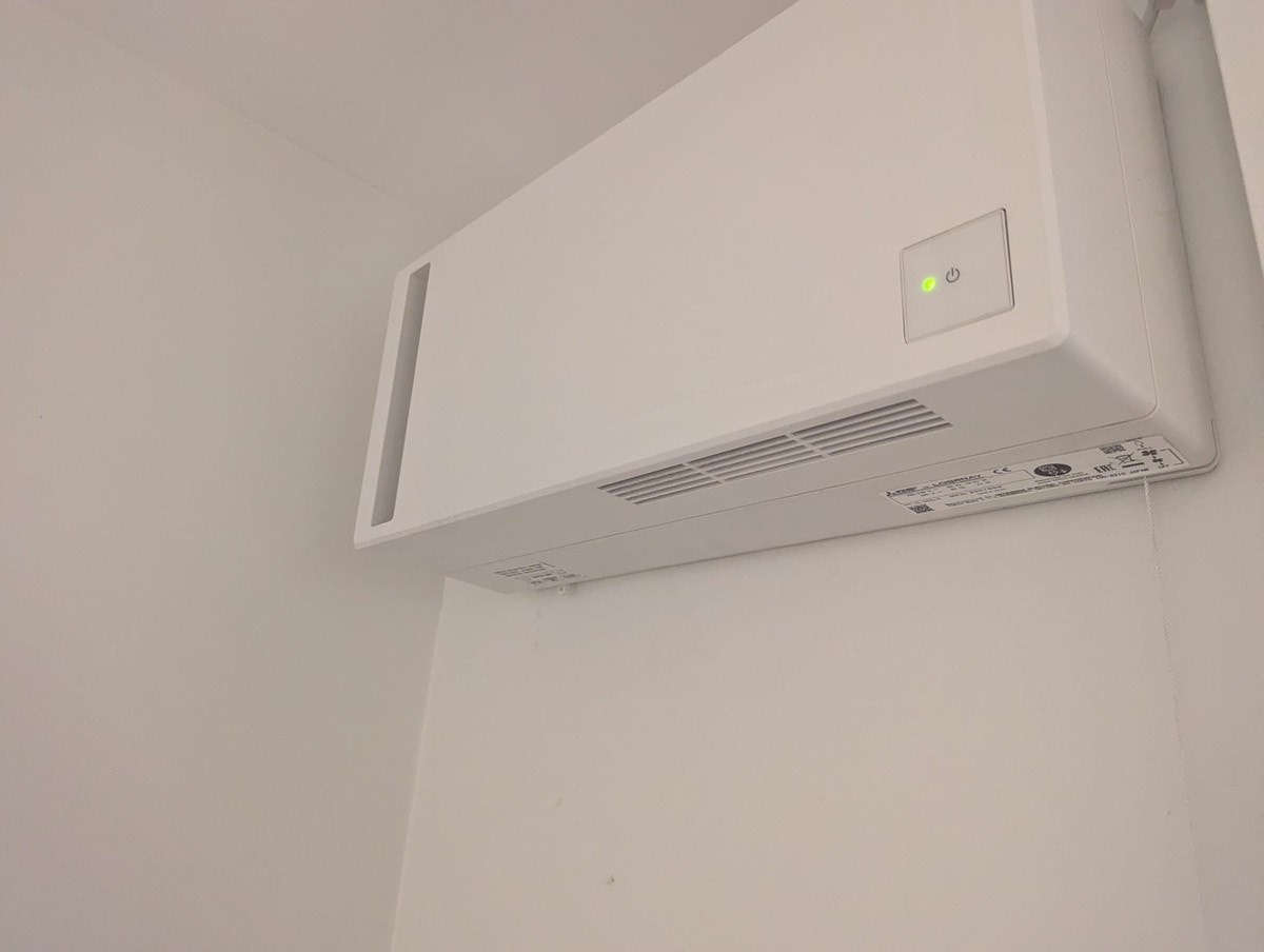 air purifier in bedroom Galleribilde
