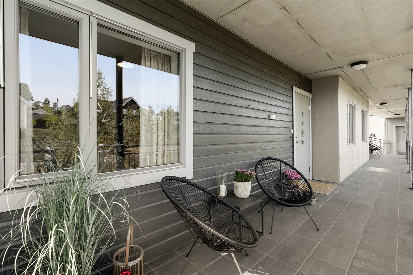 Hyggelig med adkomst til leiligheten via svalgang (ikke trange korridorer) Galleribilde