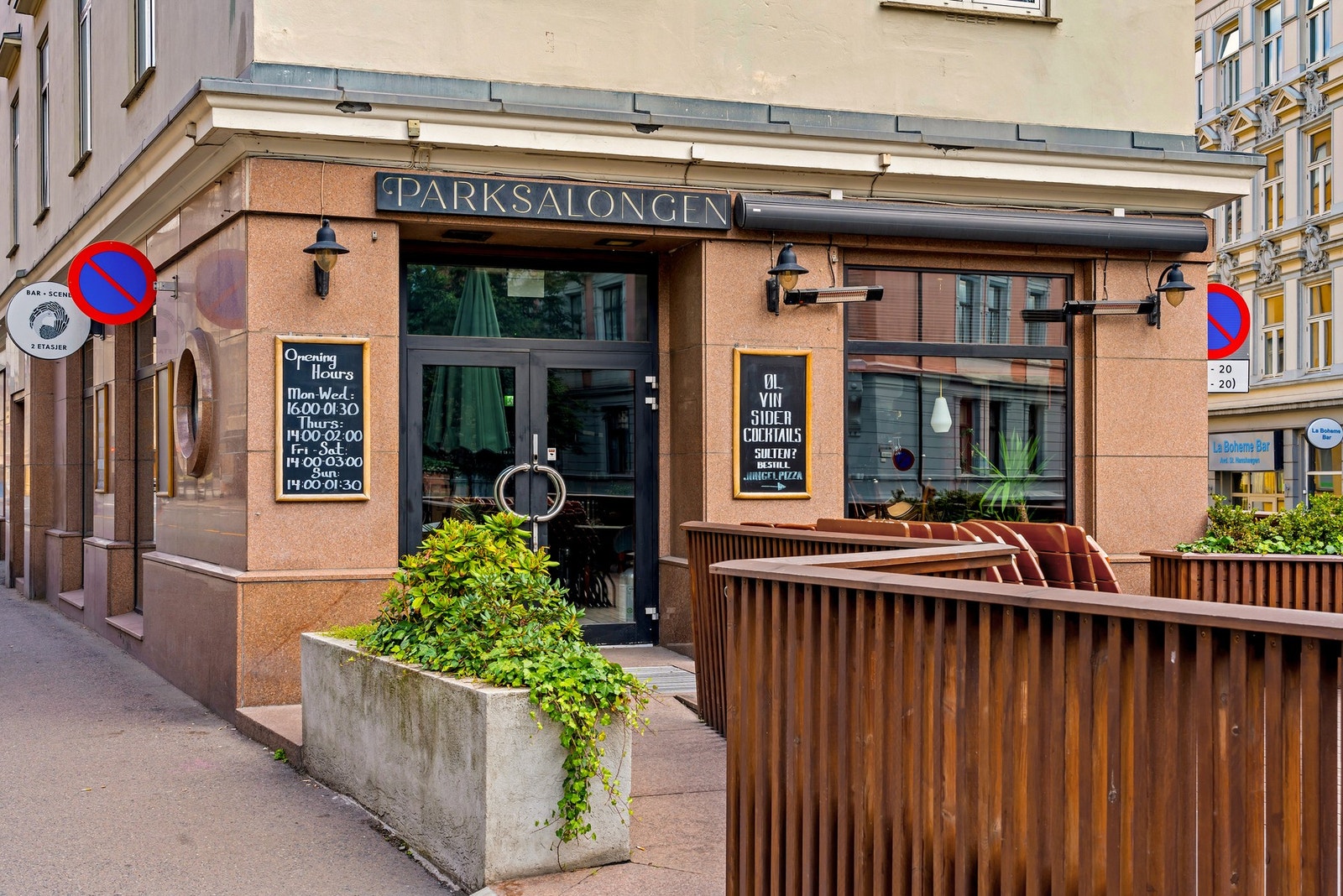 Nabolaget bugner av hyggelige serveringssteder og nisjebutikker. Galleribilde