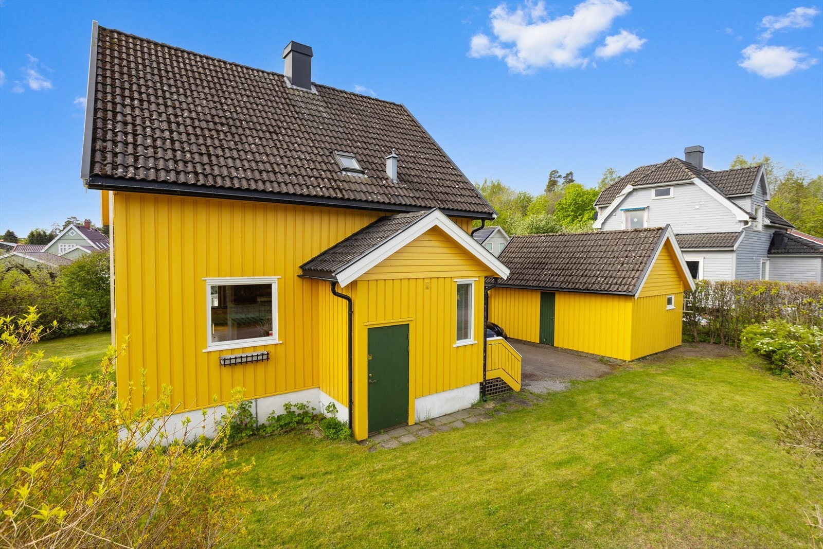 God visuell balanse mellom bolig og uteområder. Galleribilde