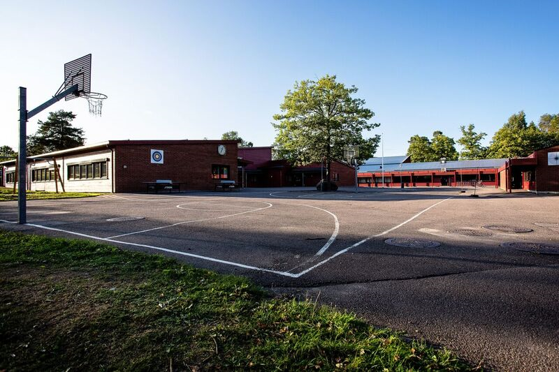 Det er kort gangavstand til barnehager og skoler Galleribilde