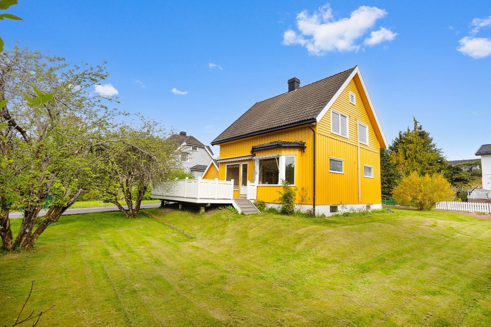 Velkommen til Veslemøys vei 15 presentert av Jesper Snekkestad! Galleribilde