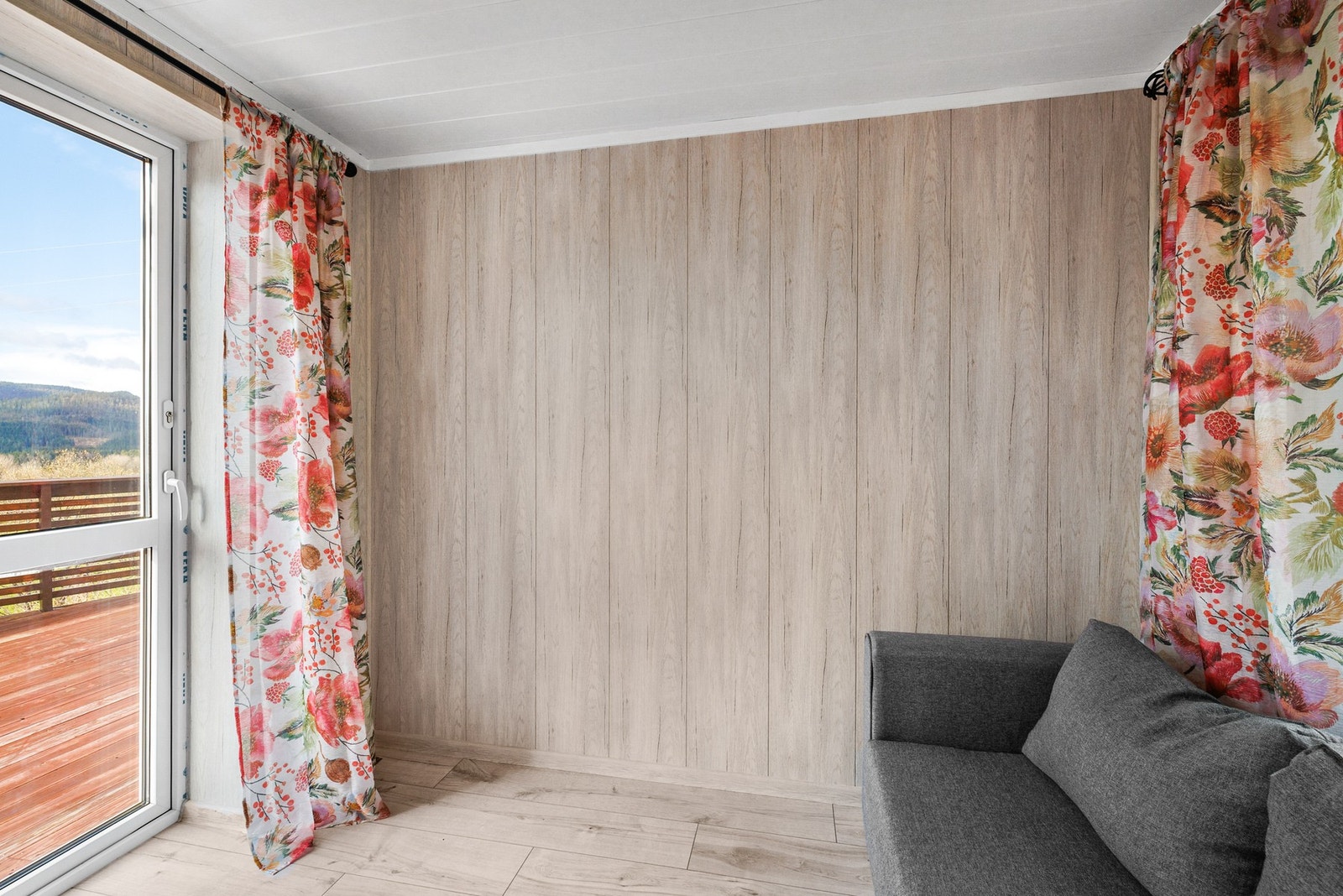 Adkomst til romslig terrasse Galleribilde