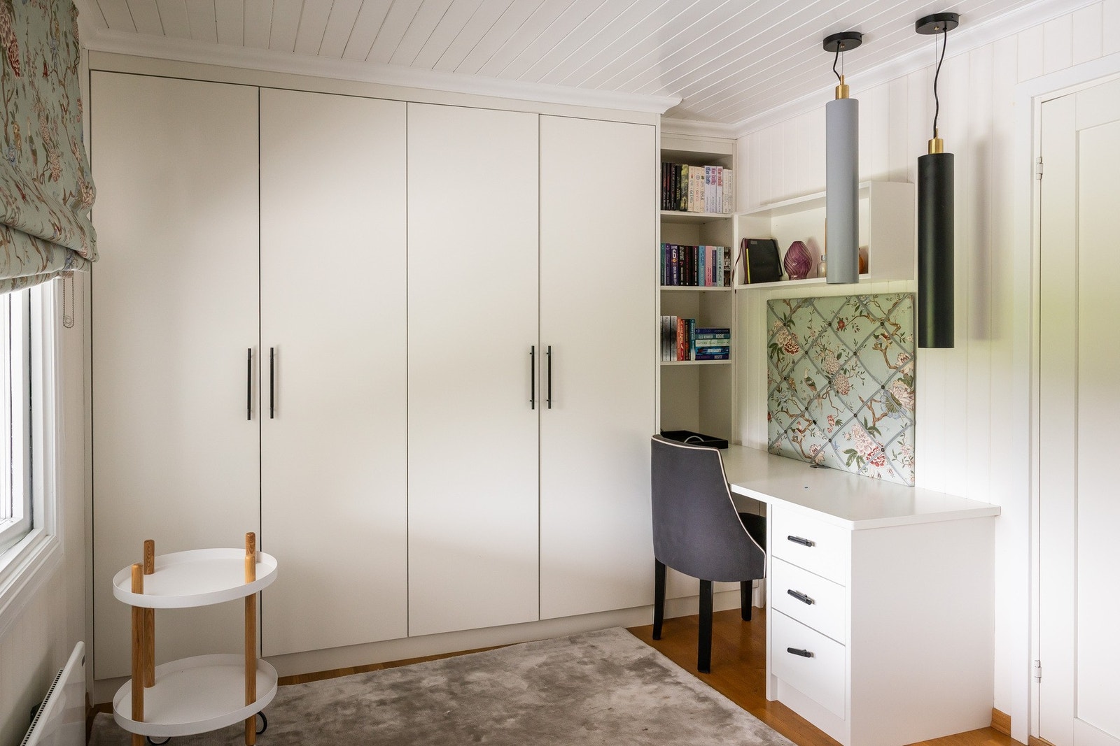 Plassbygget innredning. Galleribilde