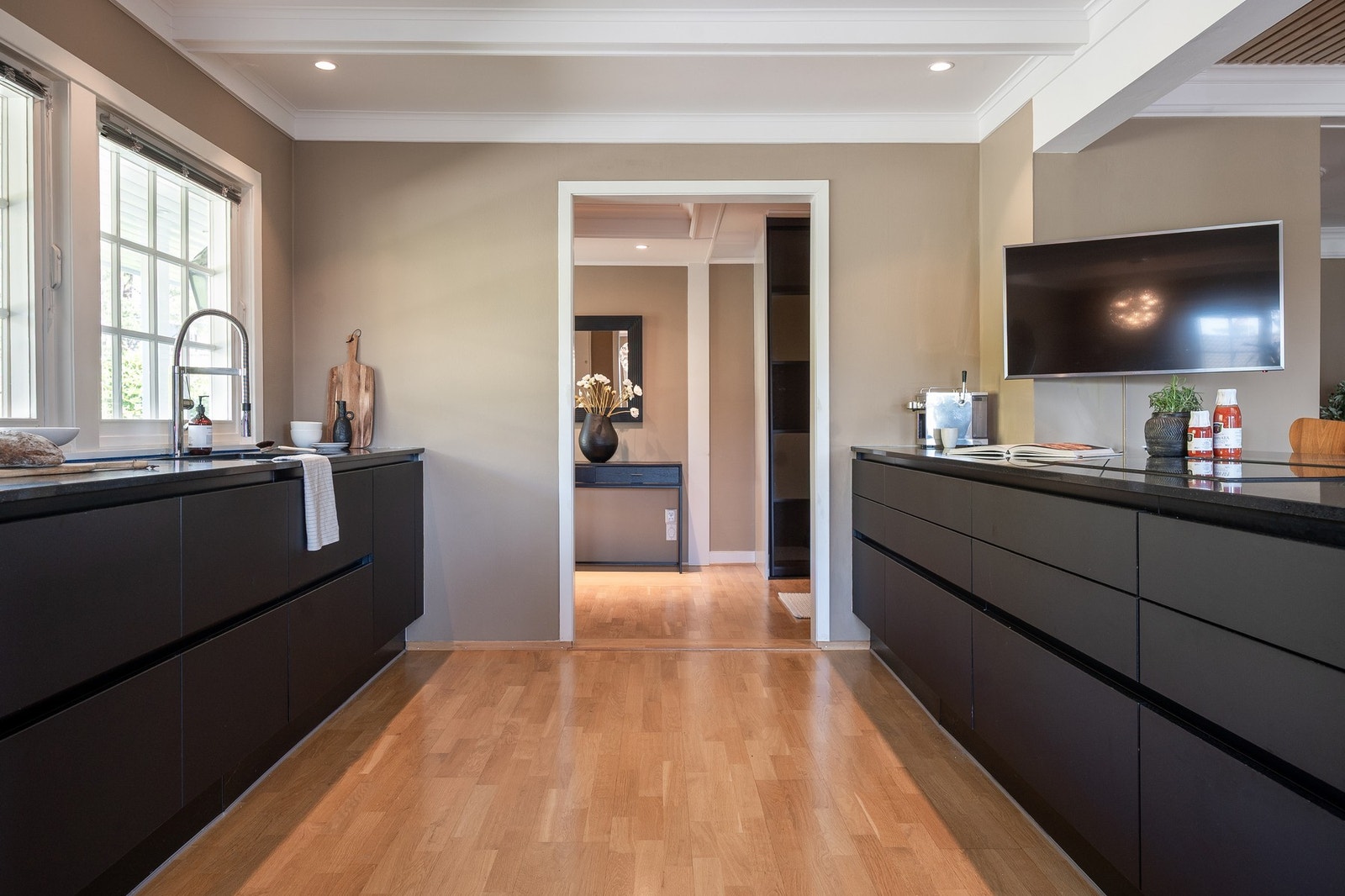 Kjøkkenet ble fornyet i 2016. Galleribilde