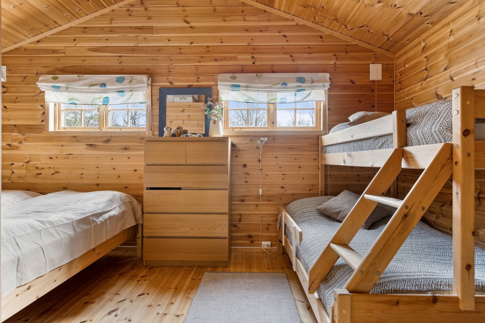 Hovedsoverom på 12 kvm. Galleribilde