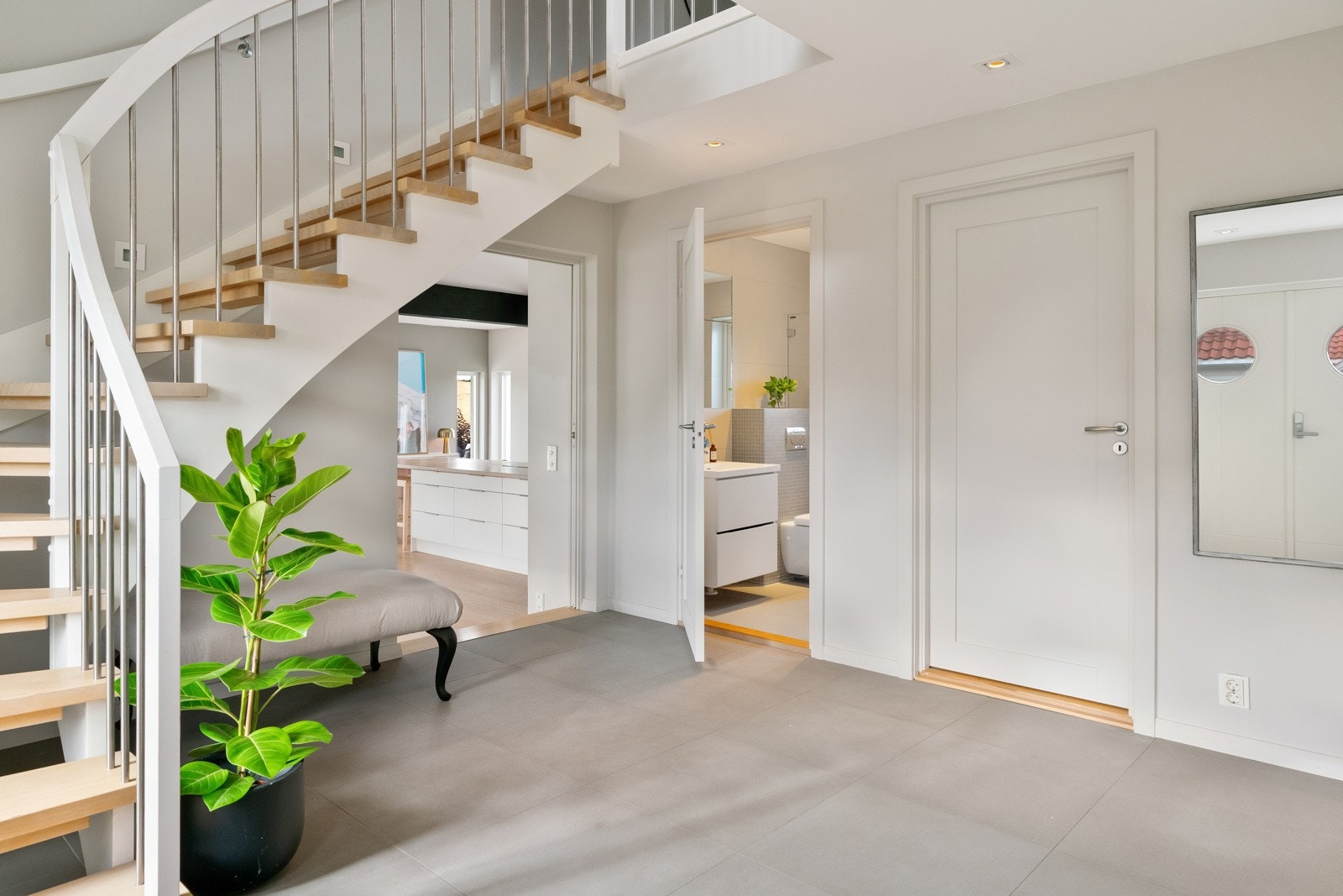 Hall med trapperom Galleribilde