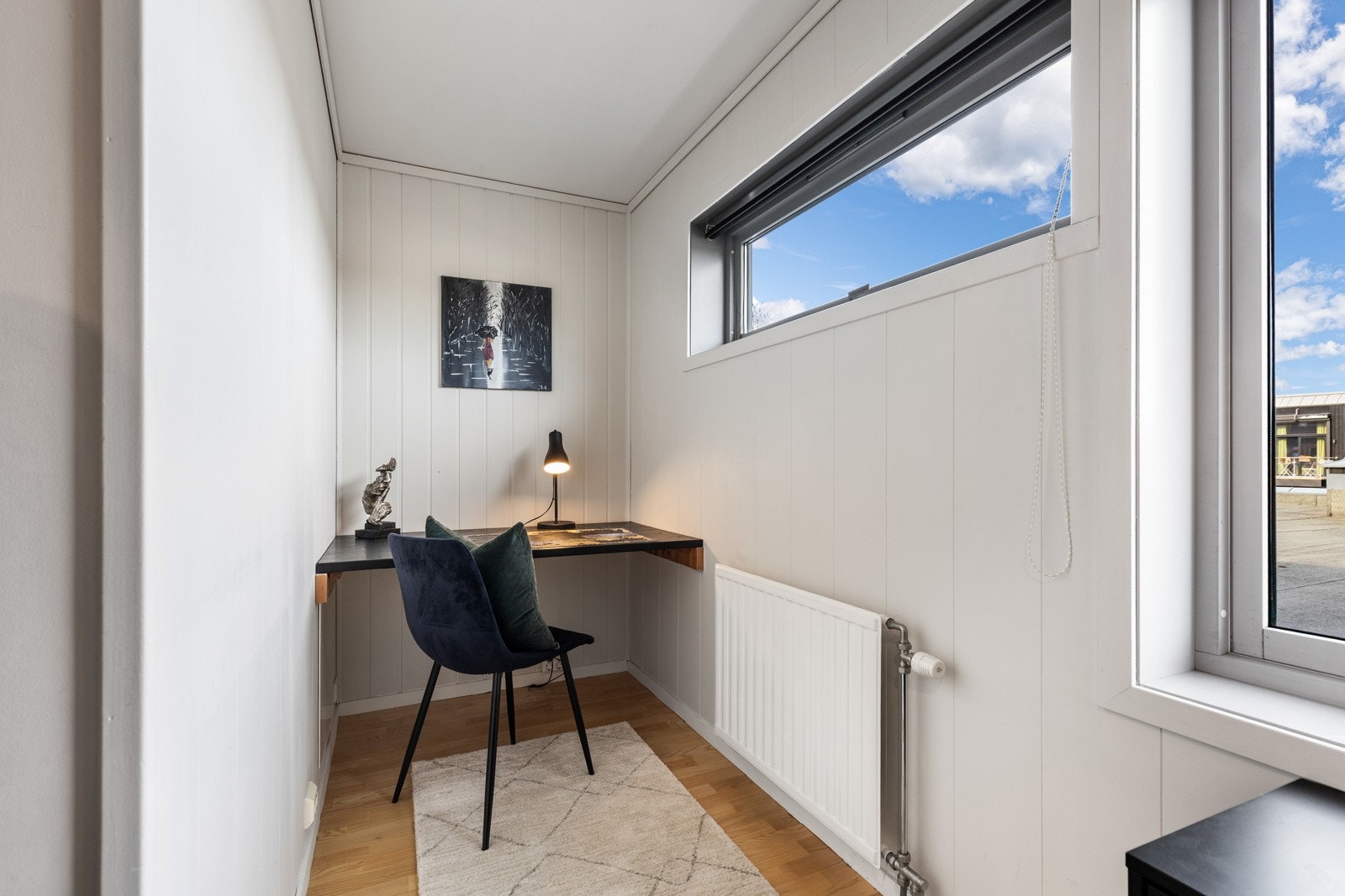 Kontorhjørnet kan fungere som et praktisk hjemmekontor. Galleribilde