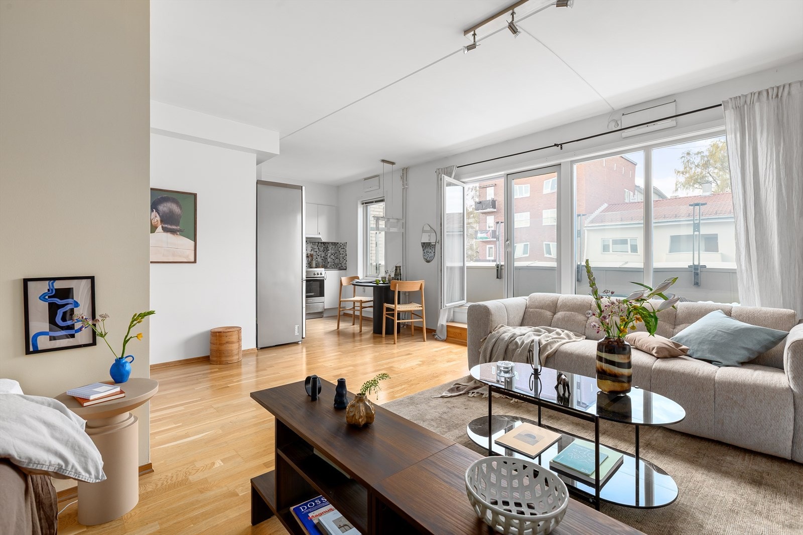 Det kan være mulig å gjøre den om til en 2-roms - ev alkoveløsning Galleribilde