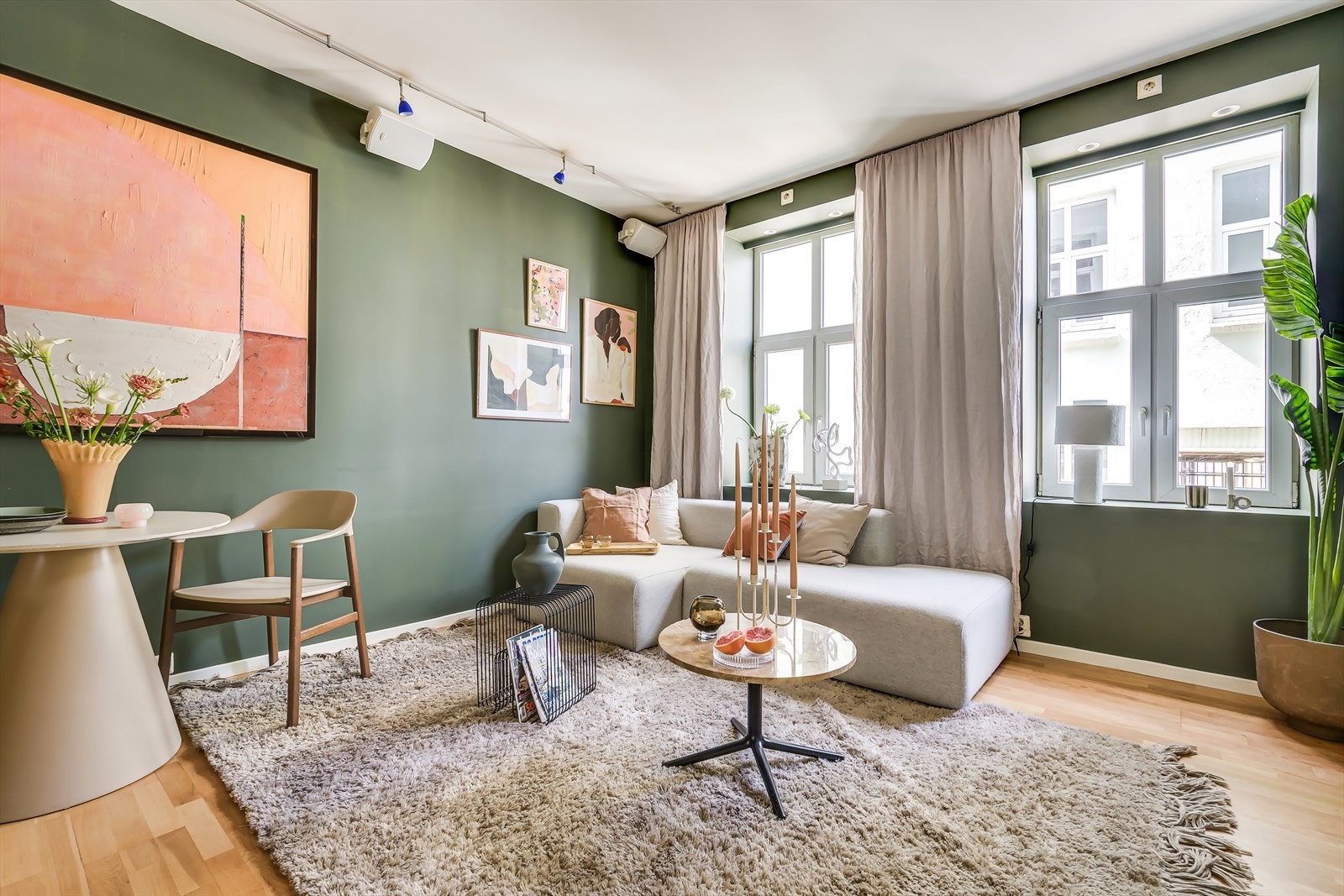 Velkommen inn i denne nydelige leiligheten i Platous gate 2E! Galleribilde