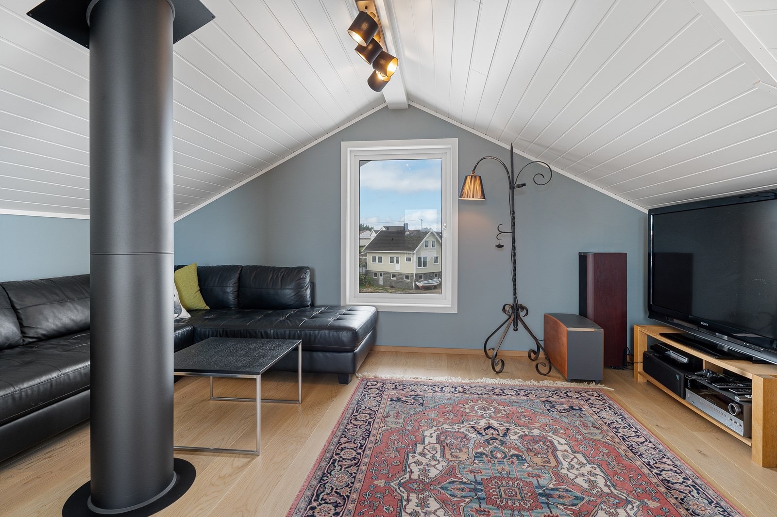 Det er varmefolie i gulv Galleribilde