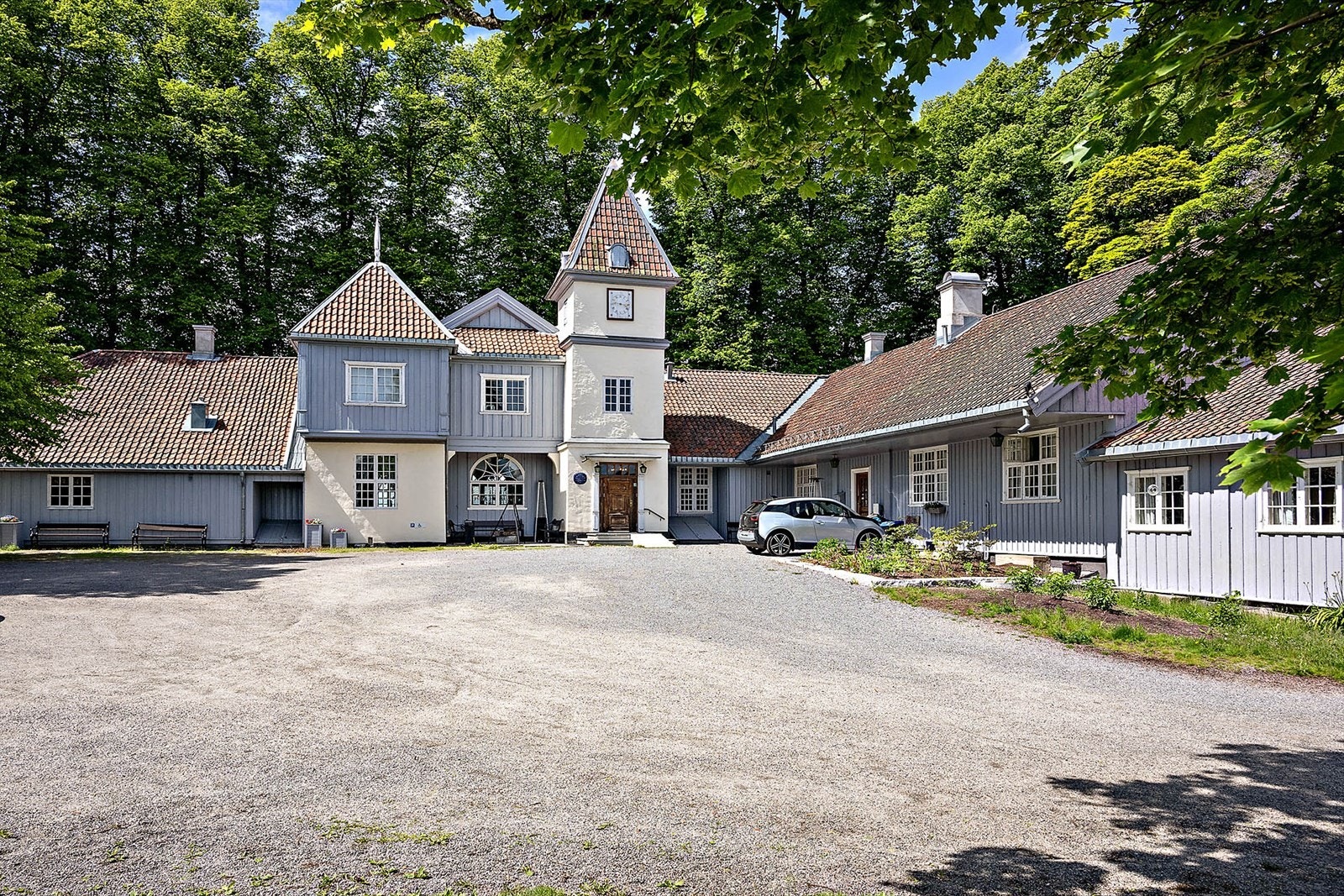 Kort vei til Nordre Skøyen hovedgård og Skøyenparken. Galleribilde