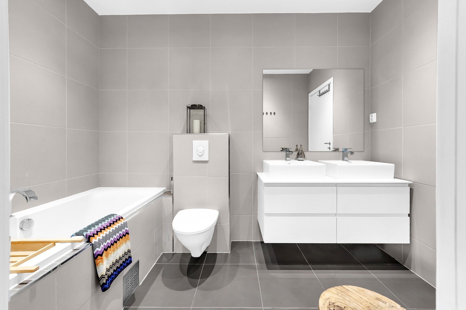 Hva med et avslappende varmt bad? Her kan du forvandle badet til ditt helt egne hjemme-spa! Galleribilde