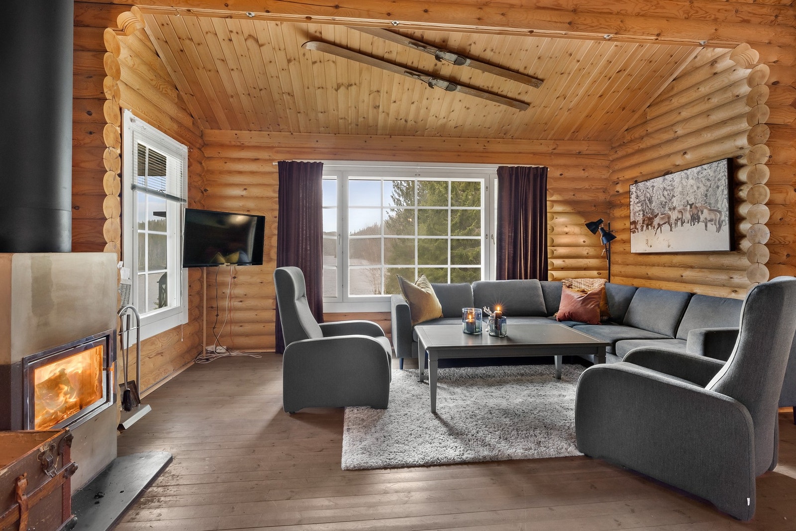 Inventar og utstyr medfølger i salget Galleribilde