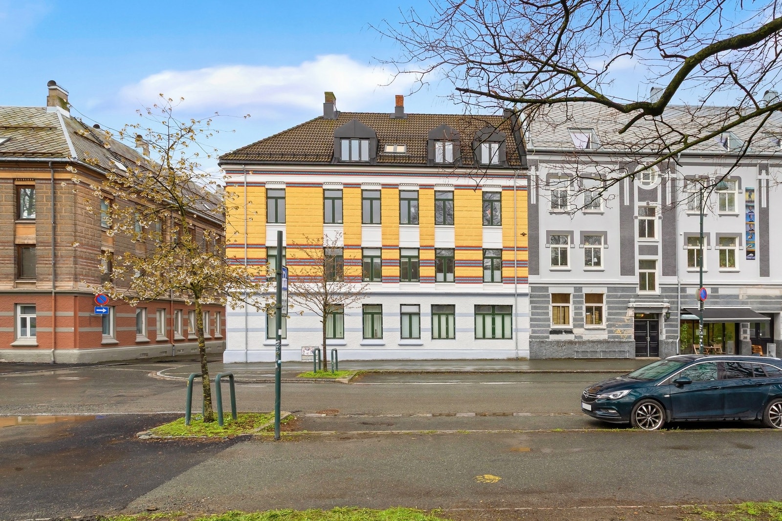 Bjørn Stallares gate ligger i nærhet til alt bykjernen i Trondheim har å by på og kan nyte godt av et bredt og varierende servicetilbud. Galleribilde