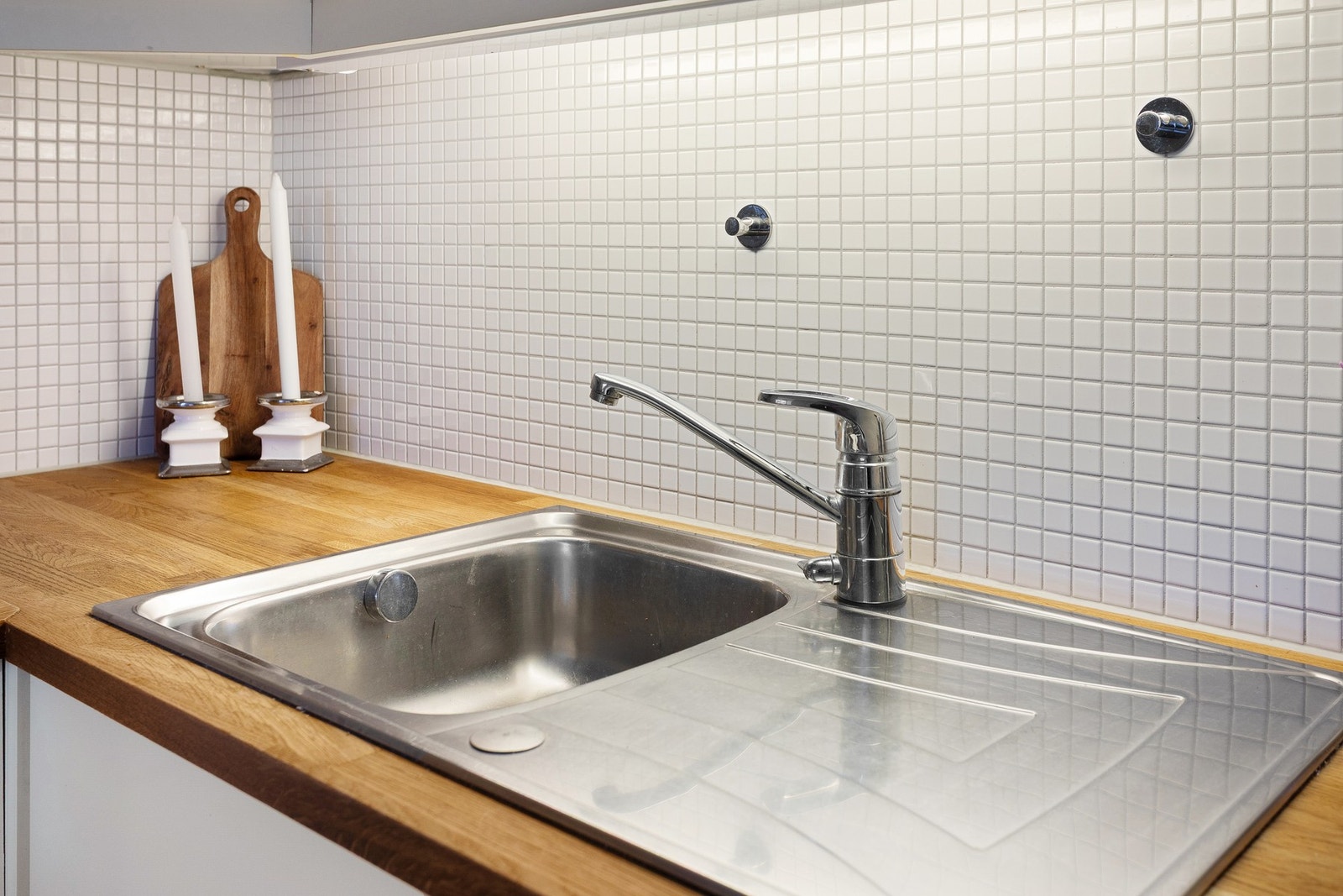 Kjøkkenet ble byttet i 2013 og holder en tidløs og god standard. Galleribilde