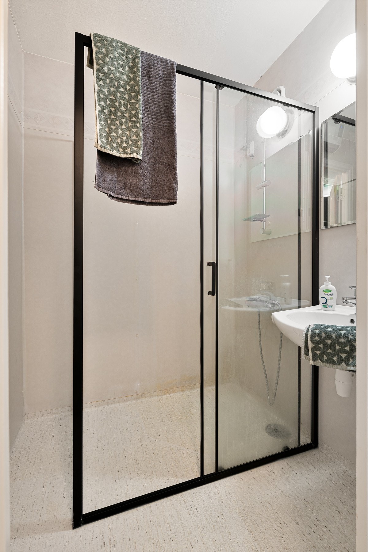 Baderom. Galleribilde