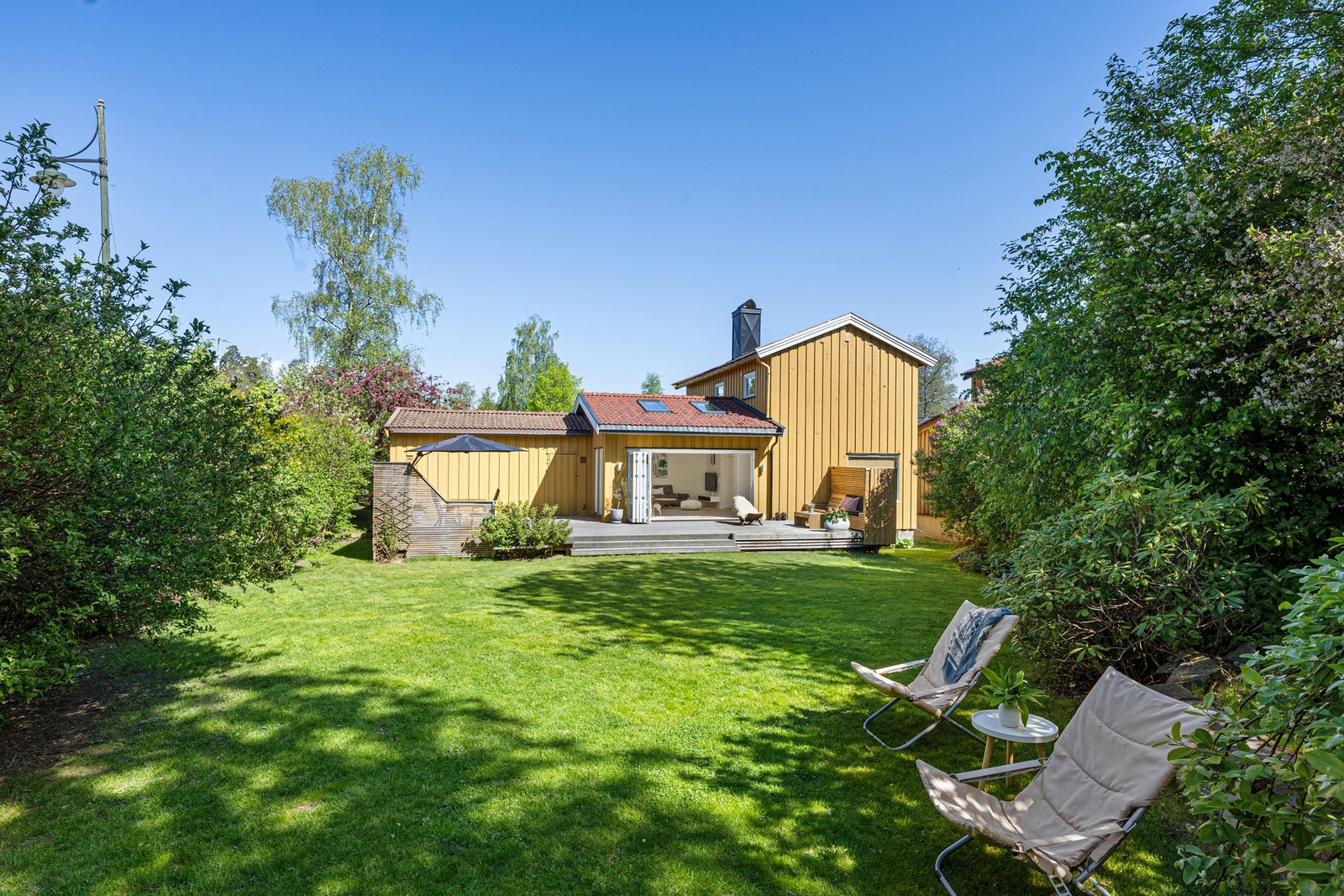 Velkommen til Vollsveien 177 - En pen og innholdsrik enebolig med supersentral beliggenhet - Presentert av Stian Holmen-Jensen Galleribilde