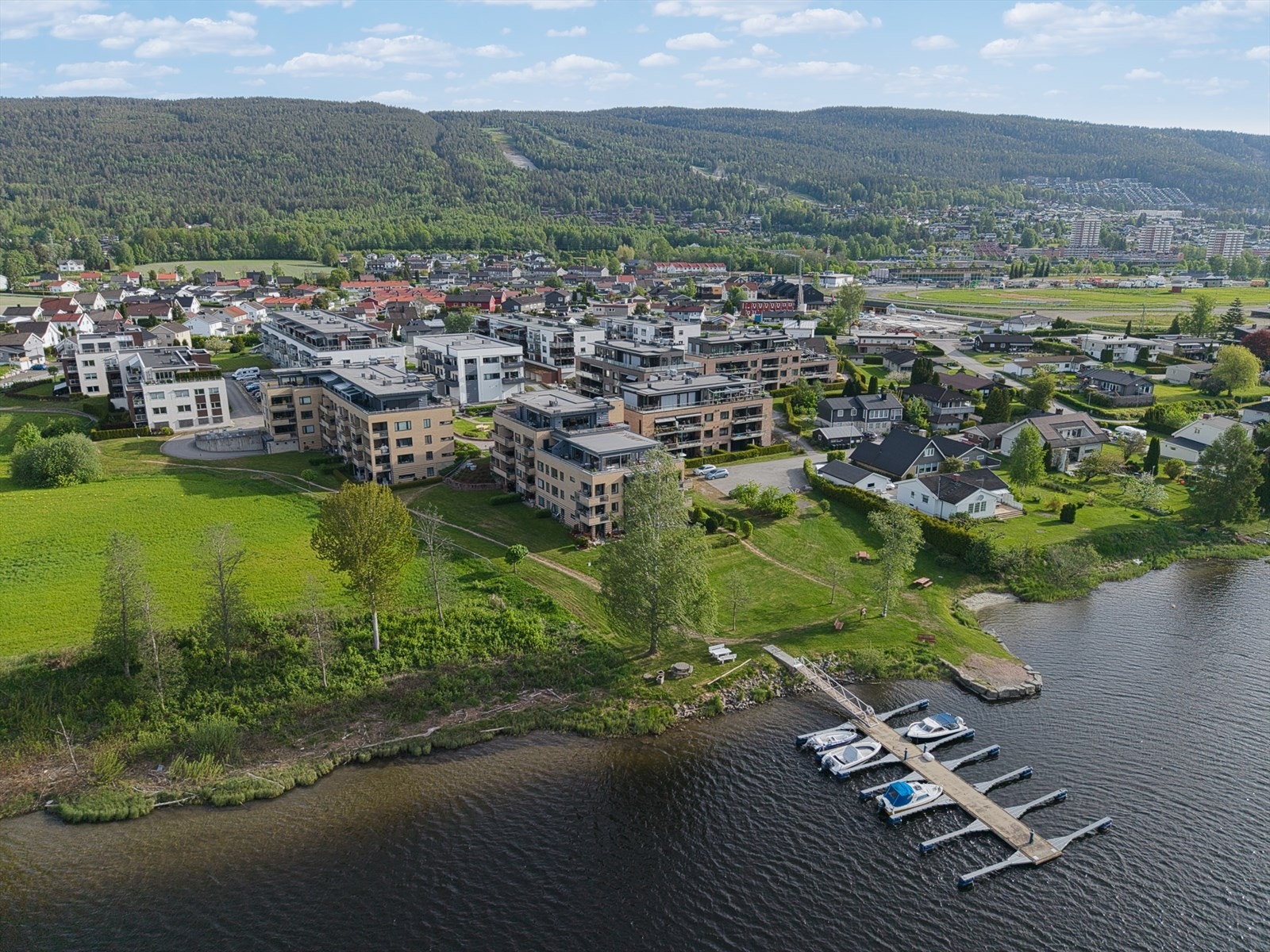 Kort vei til flere fine turmuligheter. Galleribilde