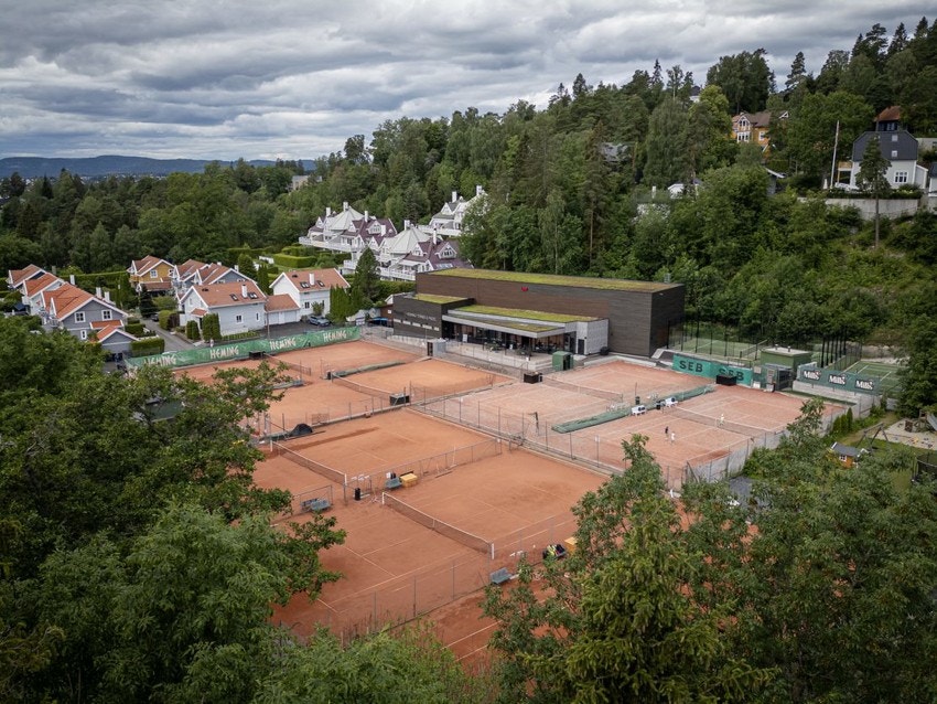 Heming Tennis. Galleribilde