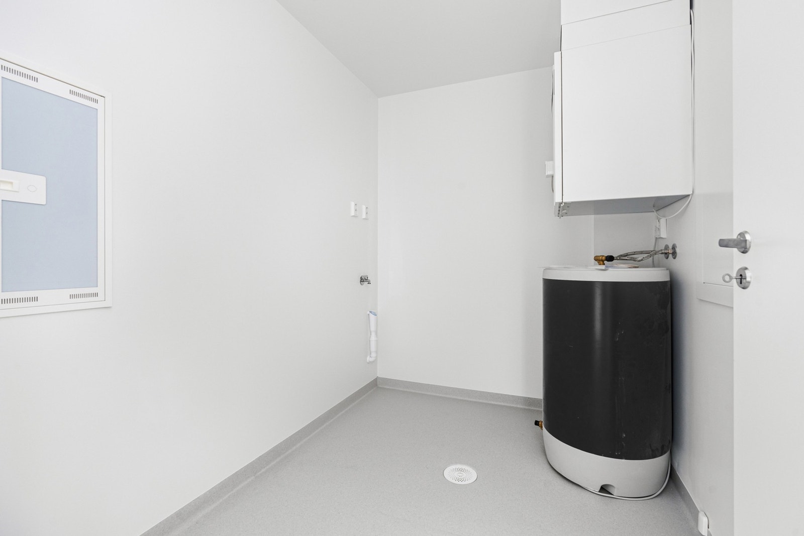 Vaskerom Galleribilde