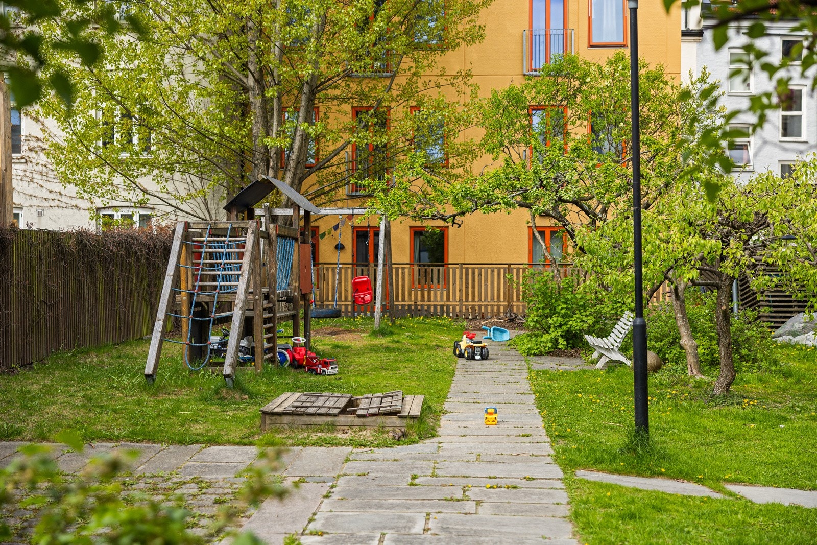 Du finner også lekeapparater for de minste. Galleribilde