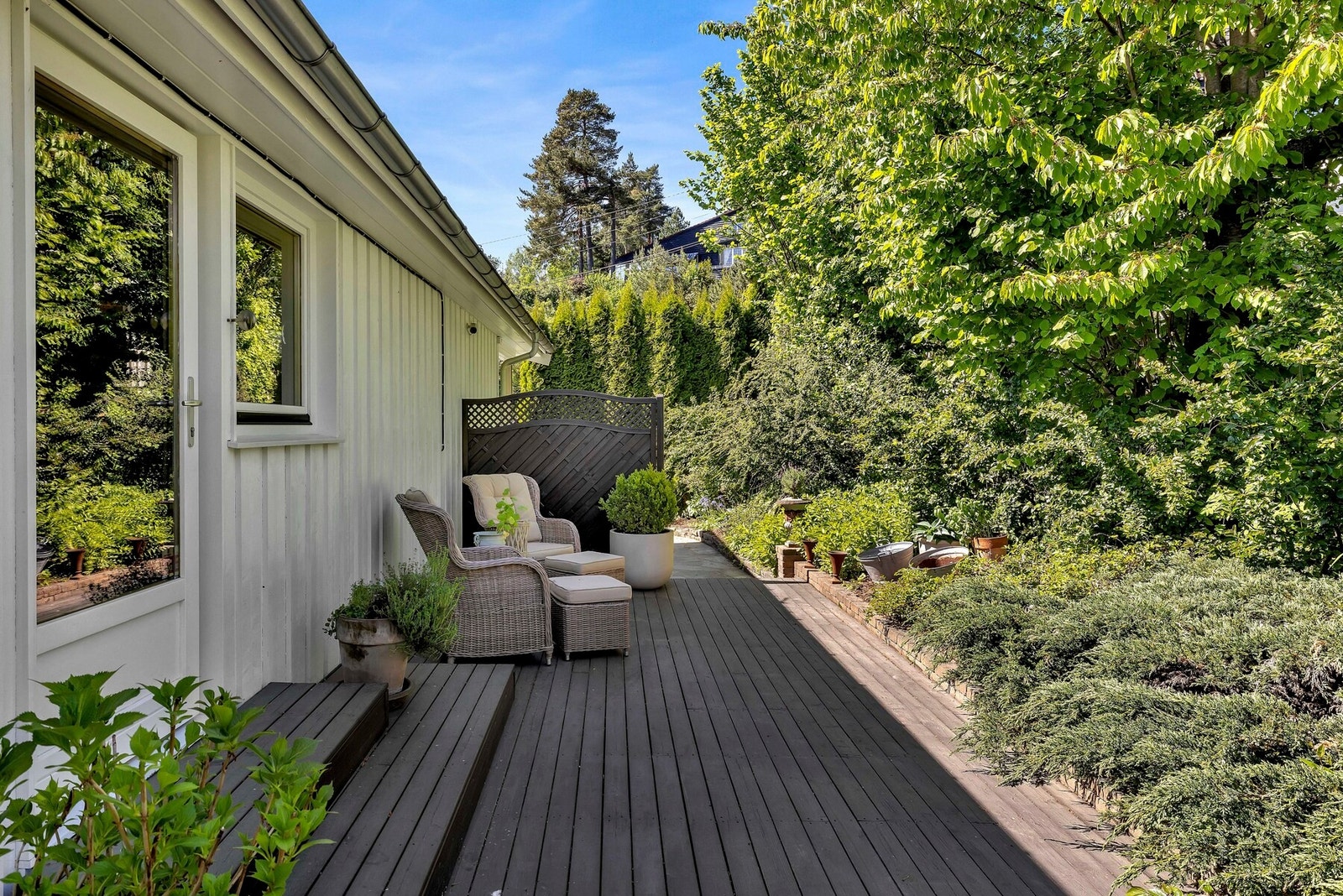 Soverommet har utgang til en "privat" terrasse. Galleribilde