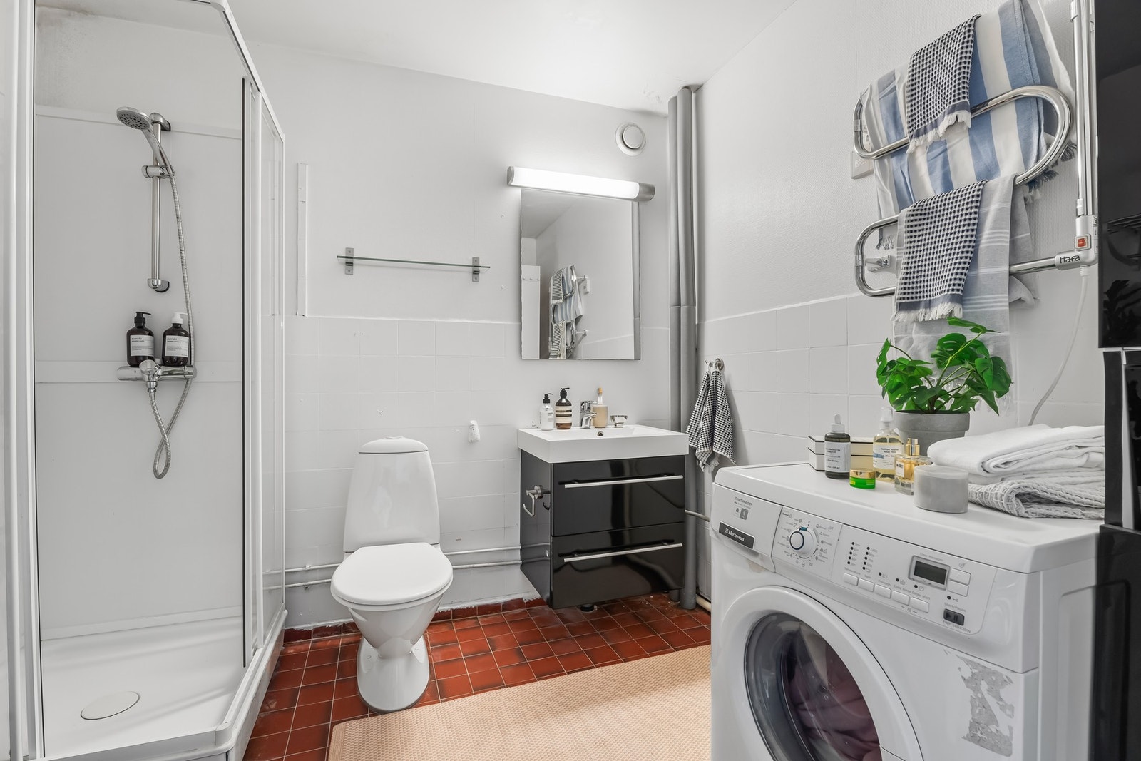 Badet har fått tilstandsgrad 3 og har behov for oppgradering. Galleribilde