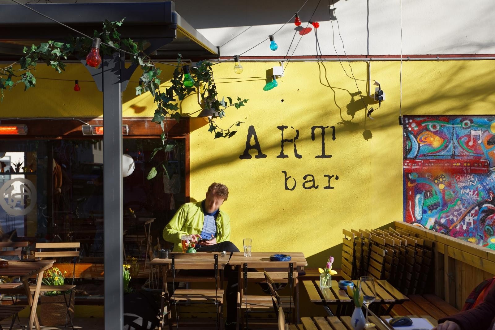 ART Bar og Dæl er populære vinbarer rett i nærheten Galleribilde