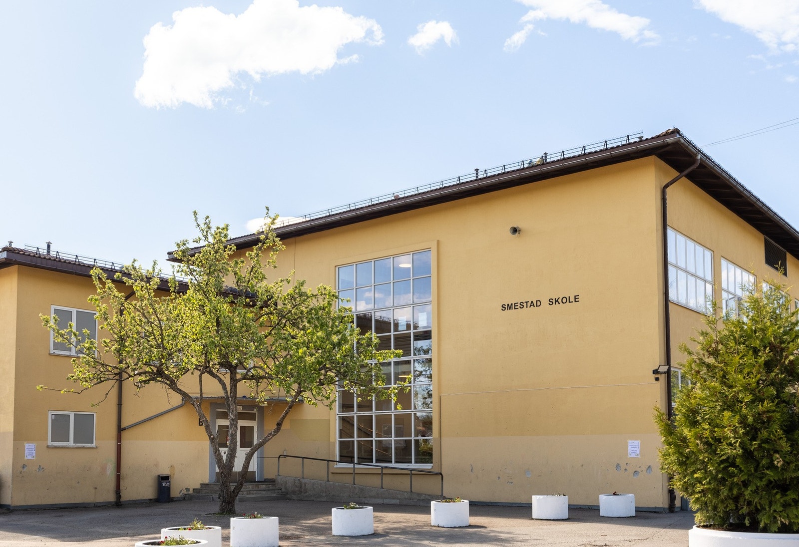 Smedstad skole. Galleribilde